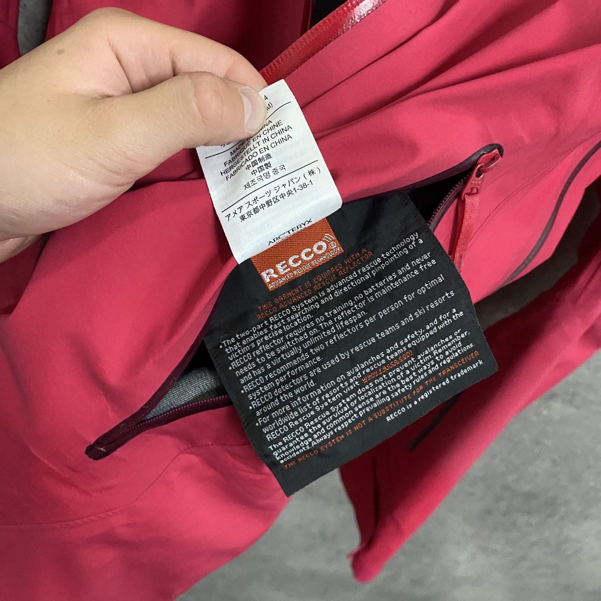 Arc'teryx Vintage Arcteryx Gore-Tex jacket Size US S / EU 44-46 / 1 - 20 Thumbnail