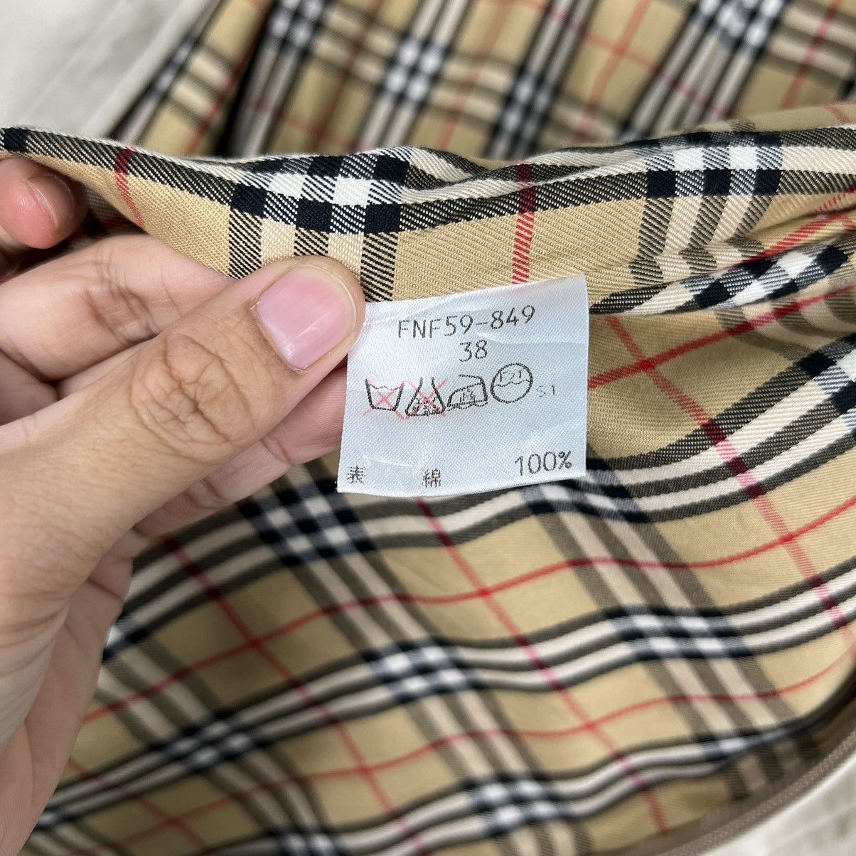 Burberry 🔥 BURBERRY BLUE LABEL NOVA CHECK TRENCH COAT Size M / US 6-8 / IT 42-44 - 15 Thumbnail