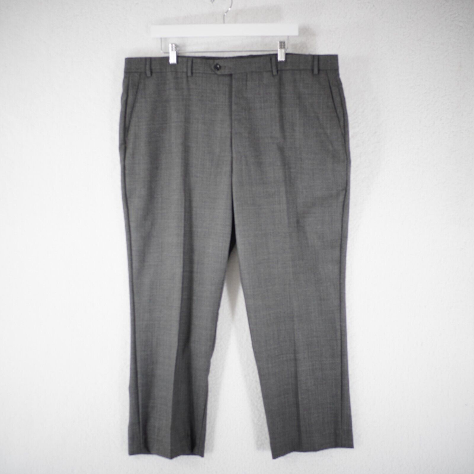 Jos. A. Bank Jos A Bank Executive Tailored Gray Sharkskin Wool Flat Front Size 40R - 1 Thumbnail
