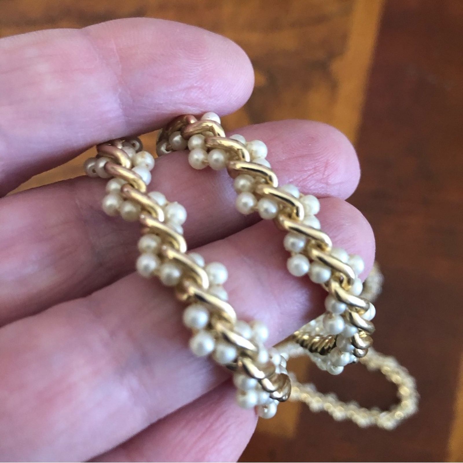 Vintage Vintage braided gold chain mini cream pearls necklace Size ONE SIZE - 8 Thumbnail