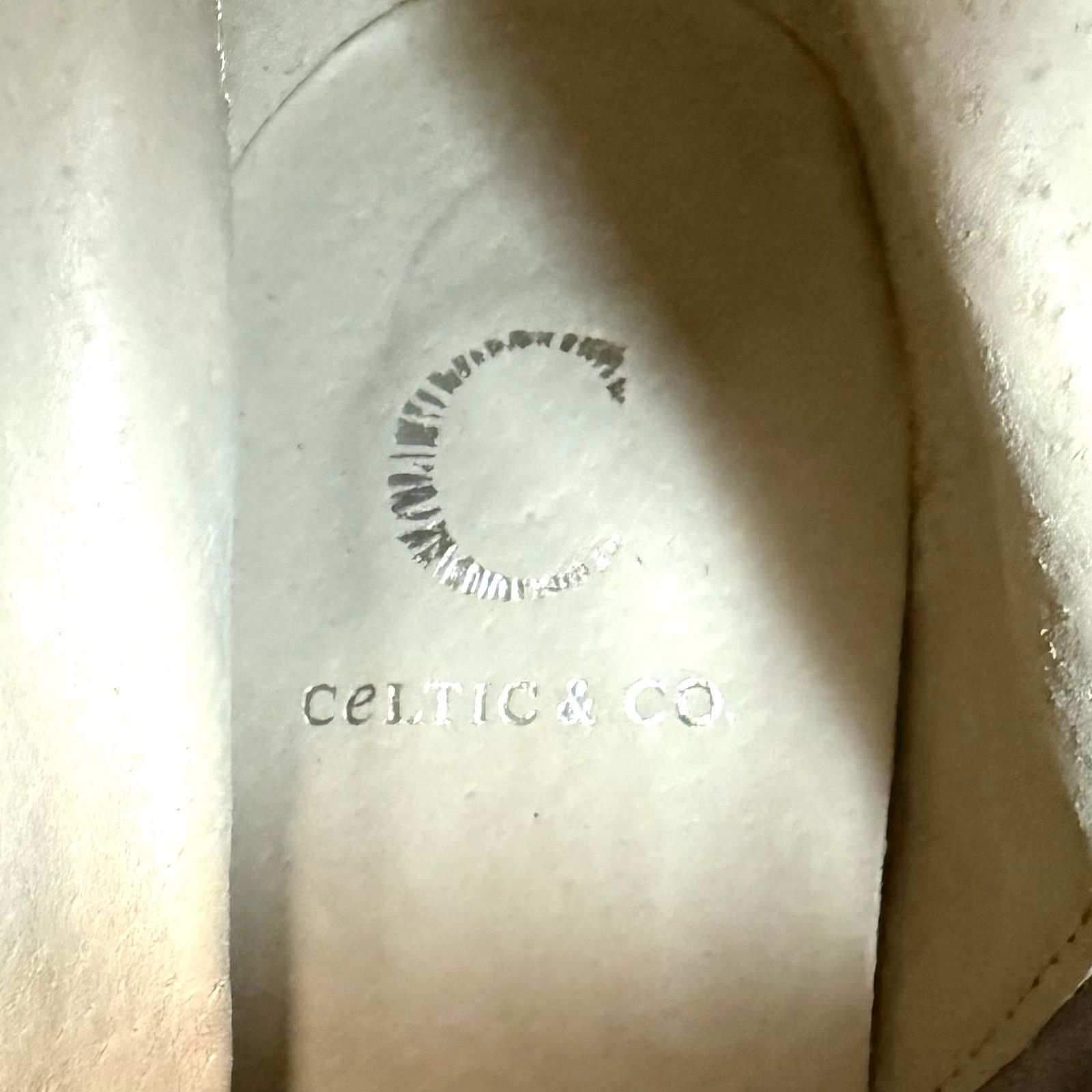 Other Celtic & Co Block Heel Sand Derby Suede Leather Boots Size US 10 / IT 40 - 7 Thumbnail