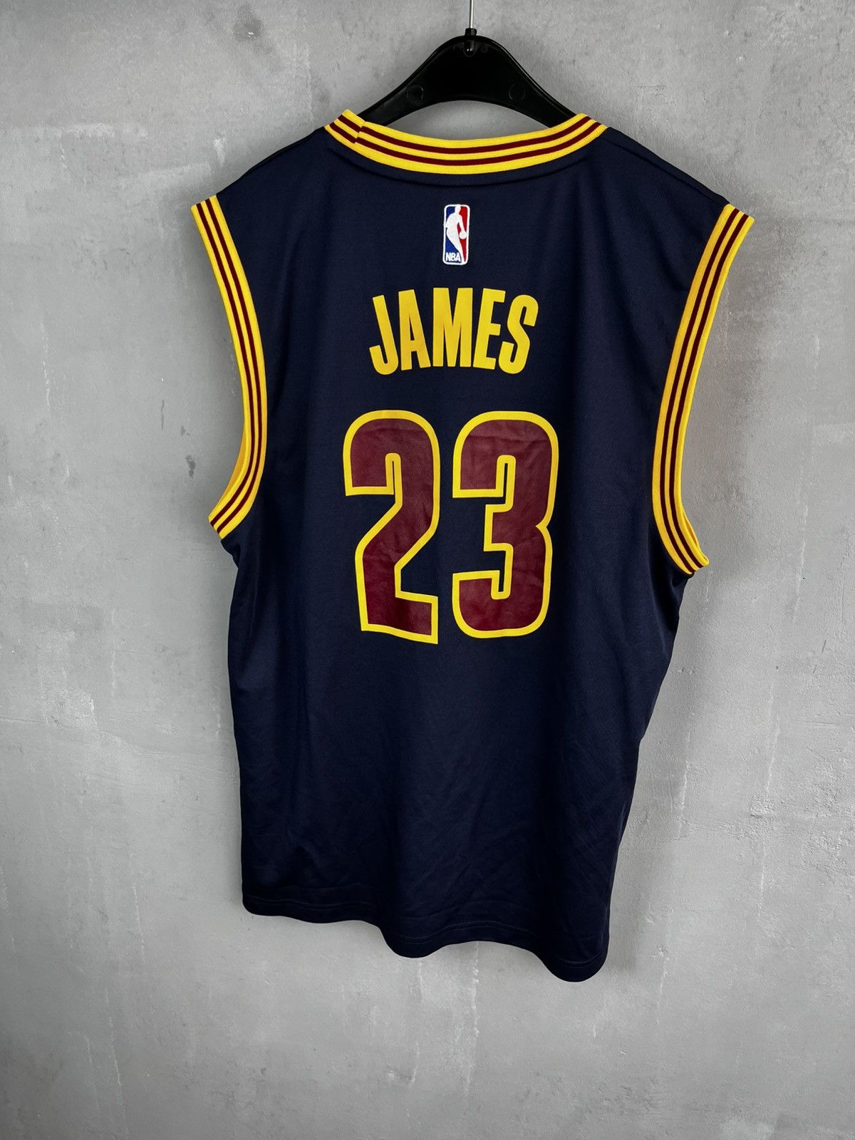Adidas LeBron James 23 Cleveland Cavaliers / Cavs Jersey Size US M / EU 48-50 / 2 - 5 Thumbnail