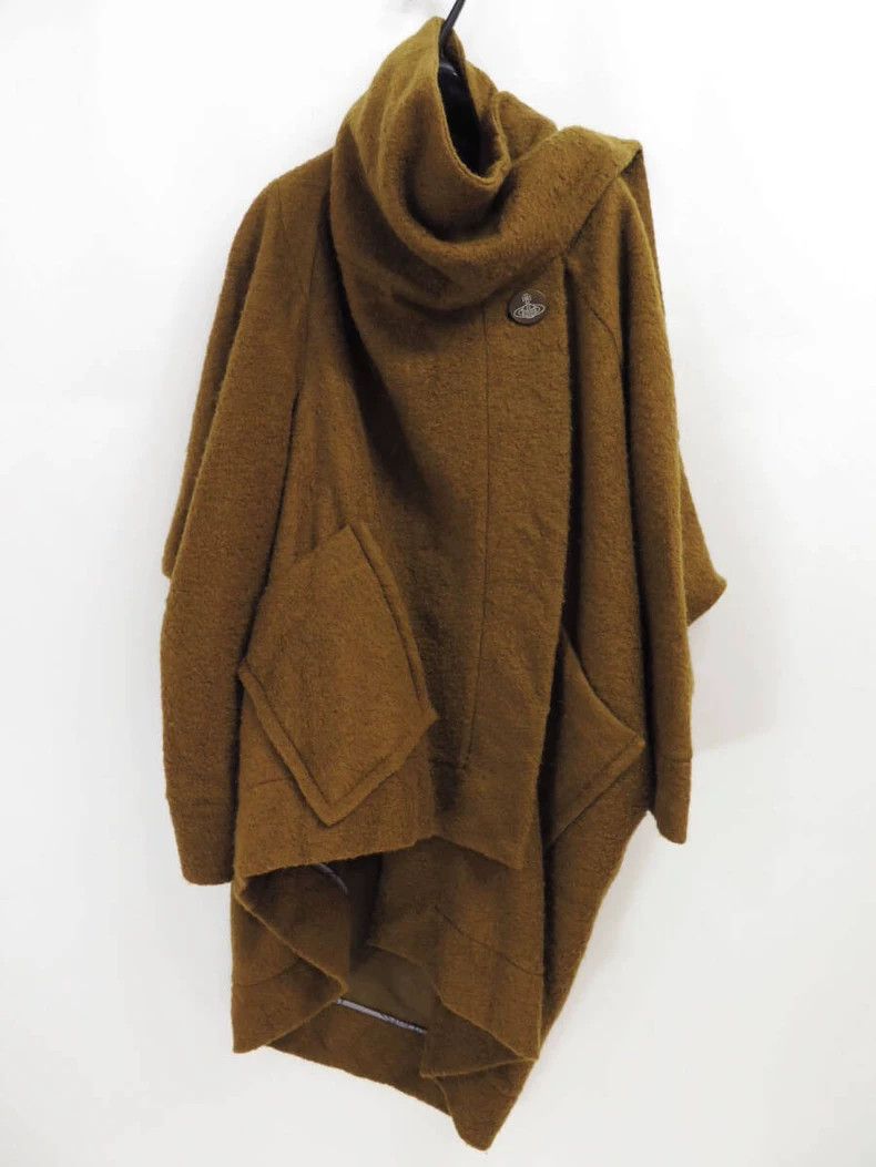 Vivienne Westwood Vivienne Westwood sizeO/S Caramel colored scarf coat Size M / US 6-8 / IT 42-44 - 1 Thumbnail