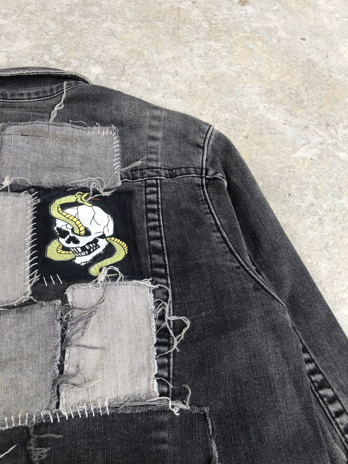 True Religion True Religion Denim Jacket Boro Patchwork Distressed Size US M / EU 48-50 / 2 - 18 Thumbnail