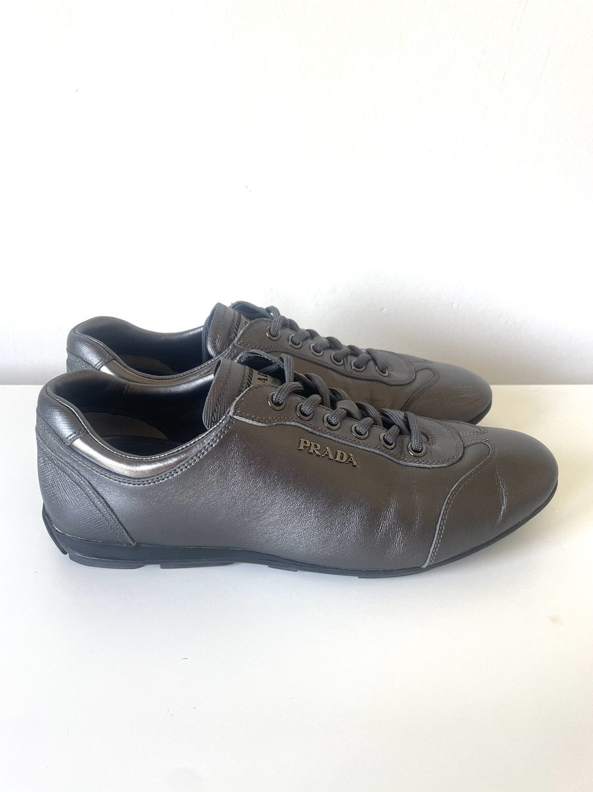 Prada Prada women’s leather sneakers in grey with original box Size US 7.5 / IT 37.5 - 4 Thumbnail