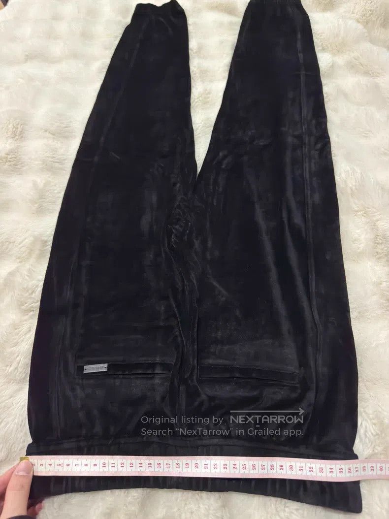 Saint Laurent Paris Saint Laurent Paris size XS Velvet Elastic Men's Long Pant Size US 27 - 6 Thumbnail