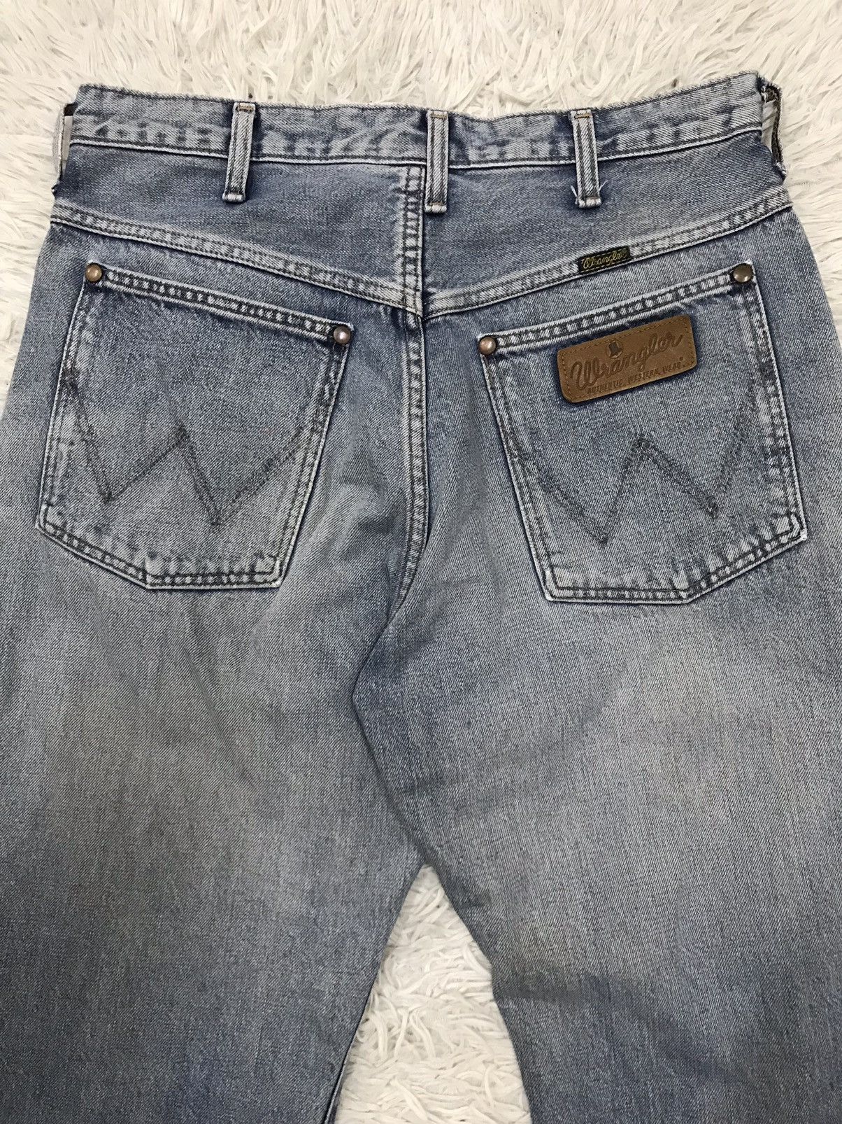 Vintage Vintage Wrangler M1701 Redline Selvedge Distressed Denim Size US 29 - 7 Thumbnail