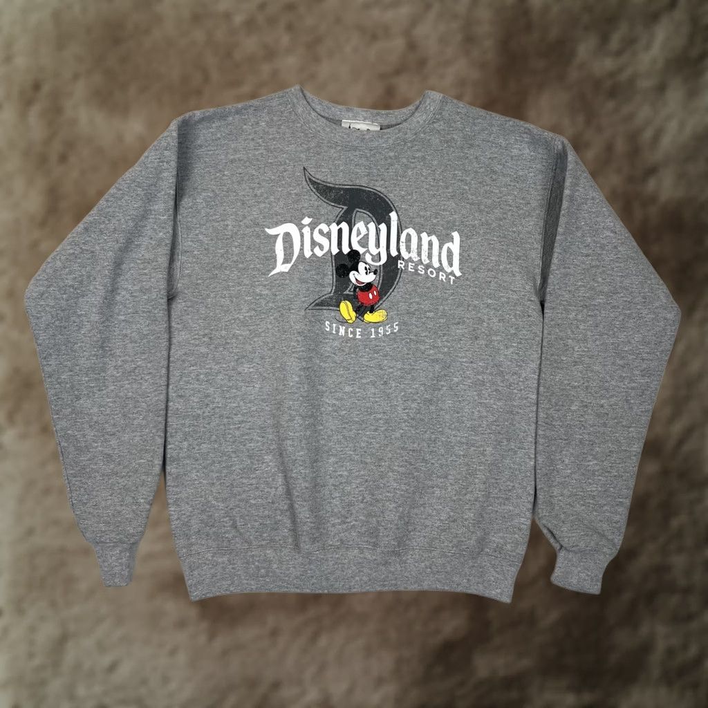 Disney VINTAGE Disney Parks Disneyland Resort Sweatshirt Mens Small Gray Mickey Crew Neck Long Sleeve Graphic Print Logo All Seasons Cotton Polyester Fleece Size US S / EU 44-46 / 1 - 1 Thumbnail