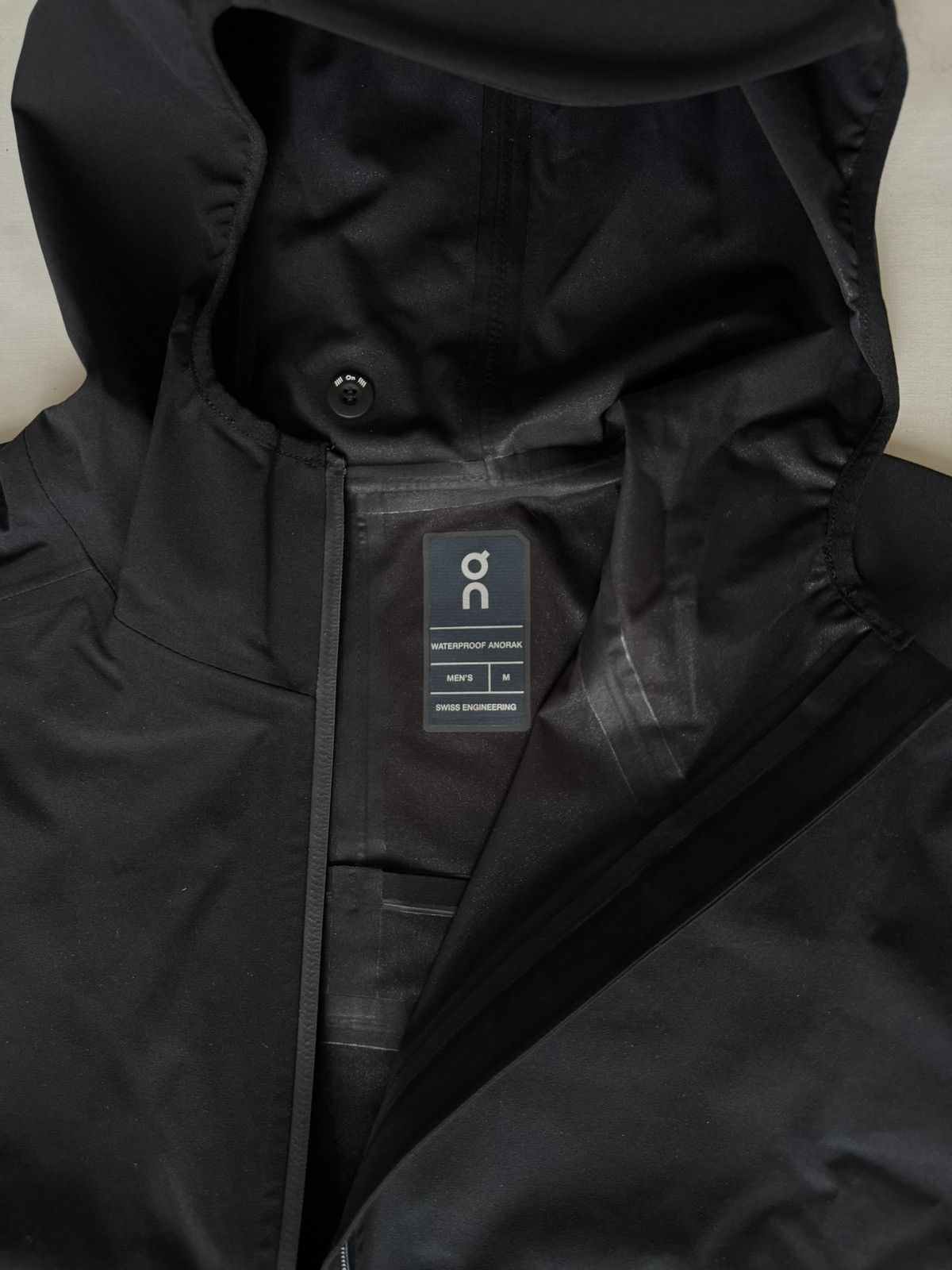 On Waterproof Anorak Size US M / EU 48-50 / 2 - 3 Thumbnail