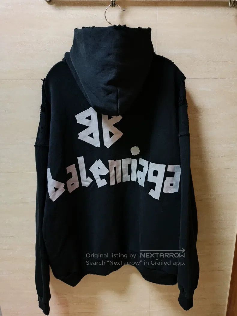 Balenciaga Balenciaga Tape Letter Logo Hooded Sweatshirt Size US S / EU 44-46 / 1 - 2 Thumbnail