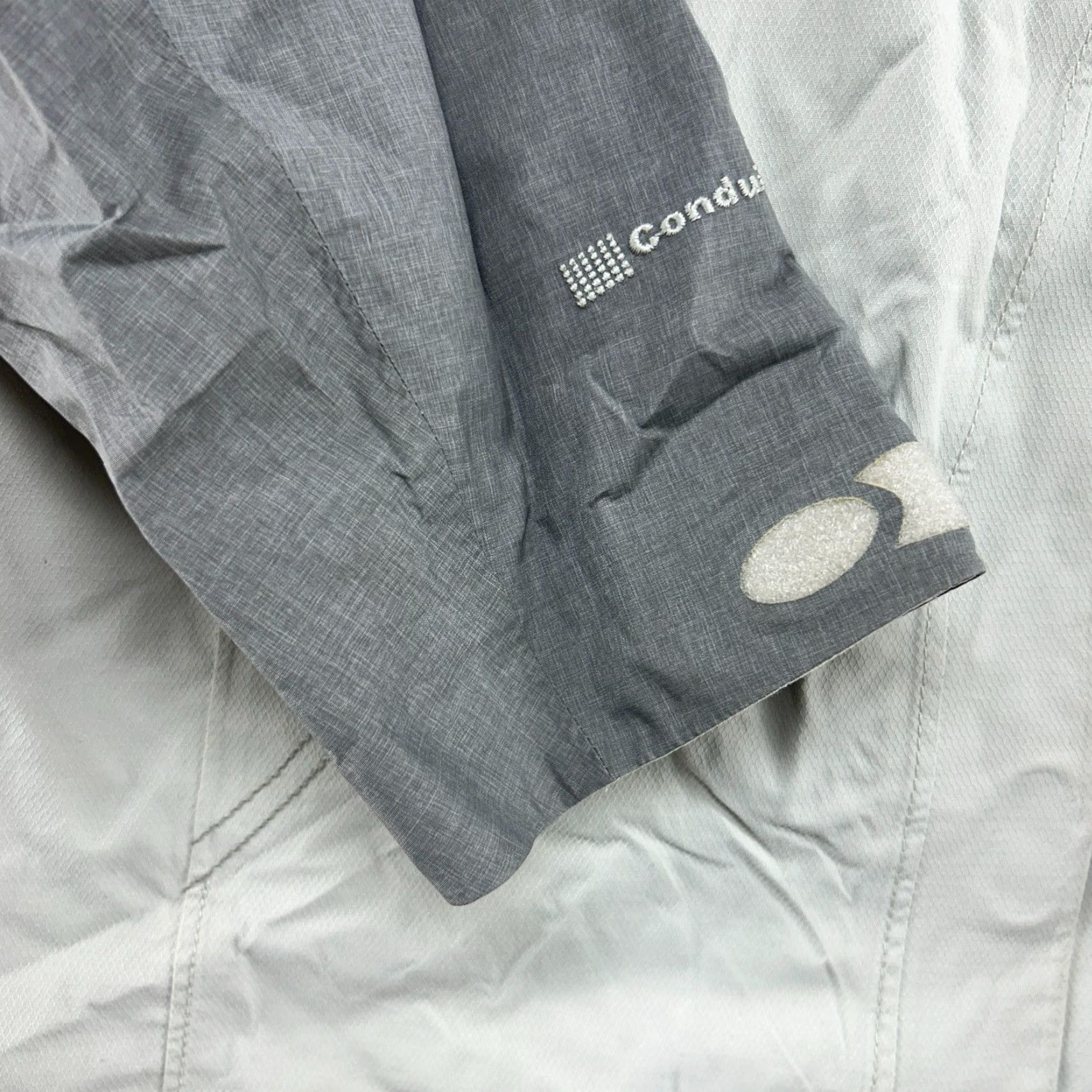 Mountain Hardwear Mountain Hardwear Jacket Womens L White Grey Rain Coat Hooded Nylon Full Zip Size L / US 10 / IT 46 - 5 Thumbnail