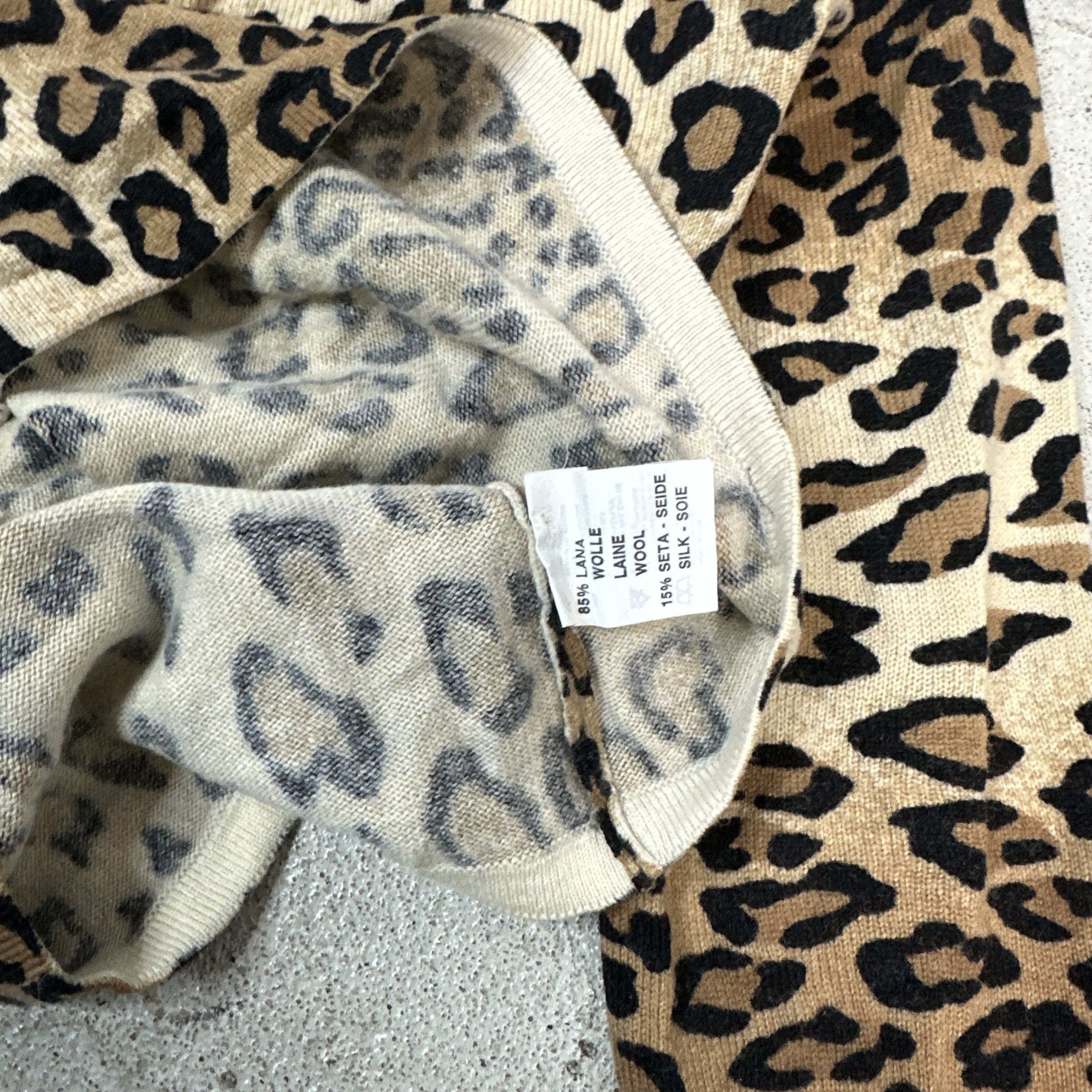 Blumarine × Vintage Vintage Blumarine Leopard Silk Top Size M / US 6-8 / IT 42-44 - 4 Thumbnail