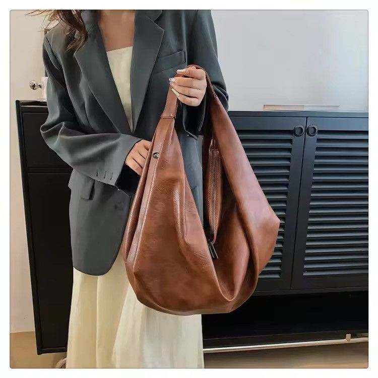 Casual Punleather Shoulder Bag in Black, Women's