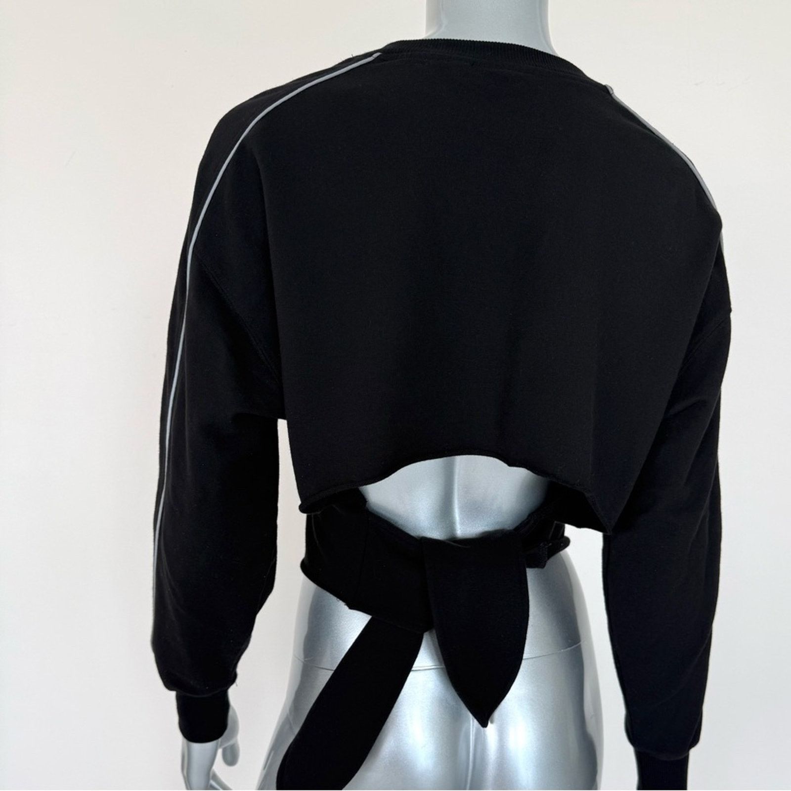 Good American Good American women sweatshirt size 0 or XS Size XS / US 0-2 / IT 36-38 - 2 Thumbnail