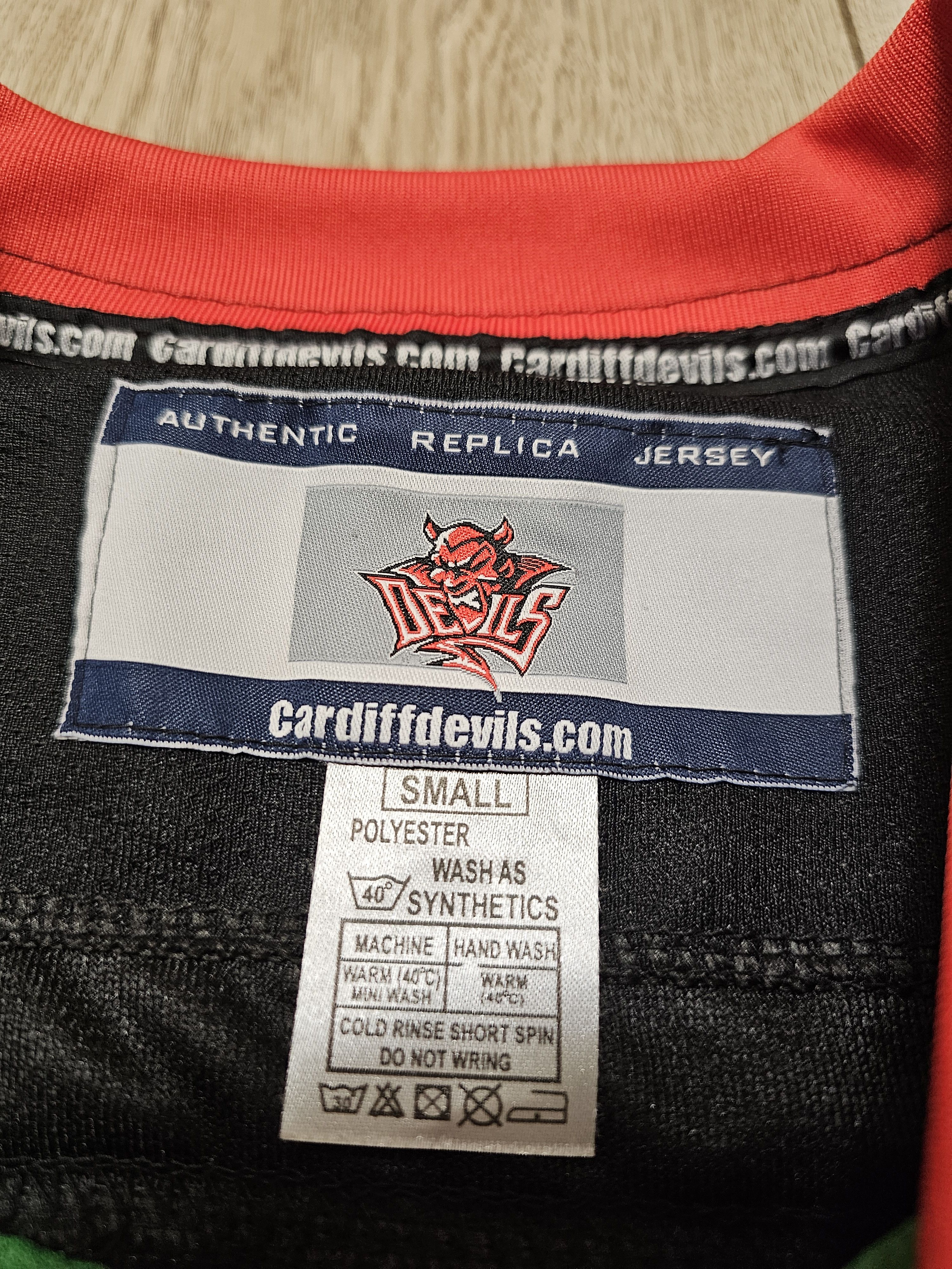 NHL × Vintage CARDIFF DEVILS HOCKEY JERSEY BLACK ICE HOCKEY SHIRT ENGLAND Size US S / EU 44-46 / 1 - 9 Thumbnail