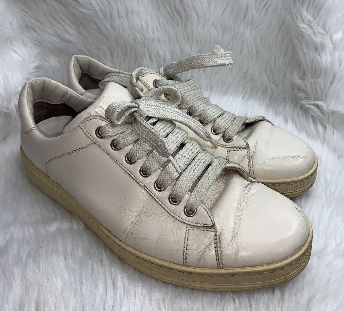 Tom Ford Tom Ford Low Top Sneakers Size US 9.5 / EU 42-43 - 1 Thumbnail