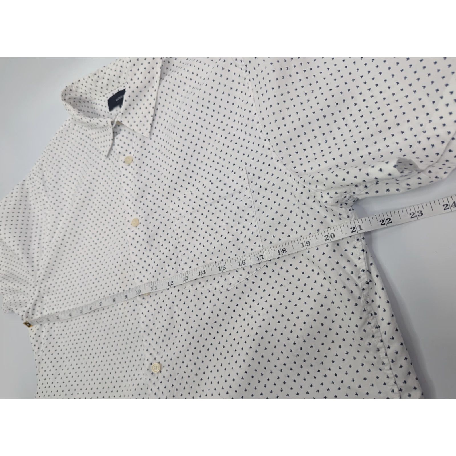 Vince Vince Shirt Men L White Lyocell Classic Fit Short Sleeve Button-Up Casual Size US L / EU 52-54 / 3 - 4 Thumbnail