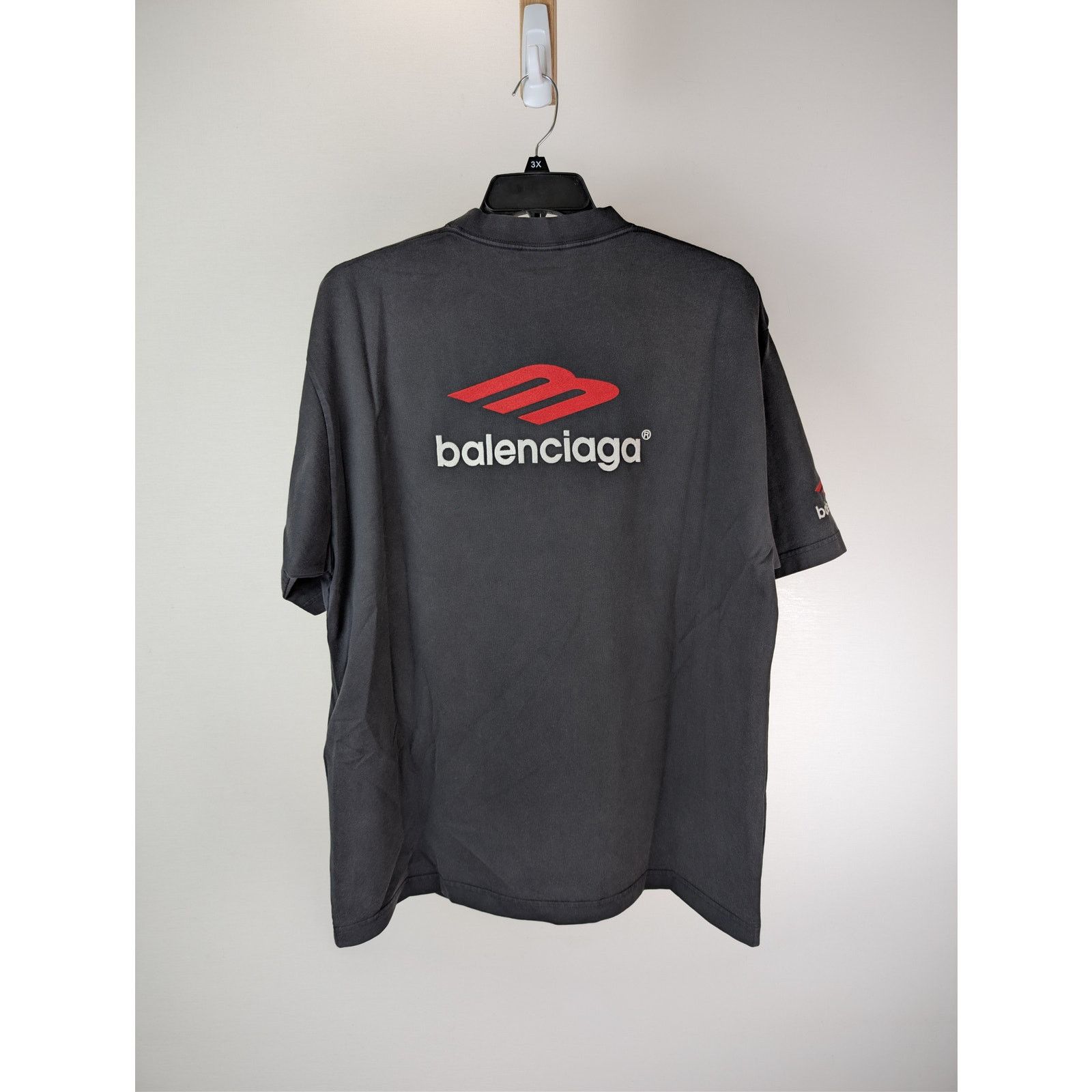 Balenciaga o1rshd1 Medium Fit 3B Sports Icon T-Shirt in Black Size US S / EU 44-46 / 1 - 10 Thumbnail