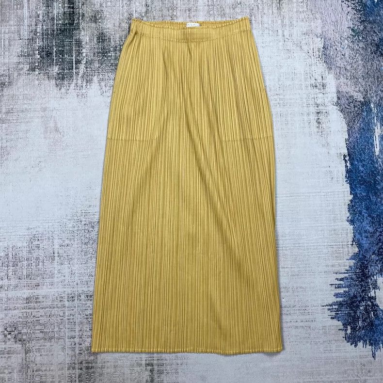 Issey Miyake Issey Miyake size:3 Yellow pleated skirt Size 42" / US 20 - 1 Thumbnail