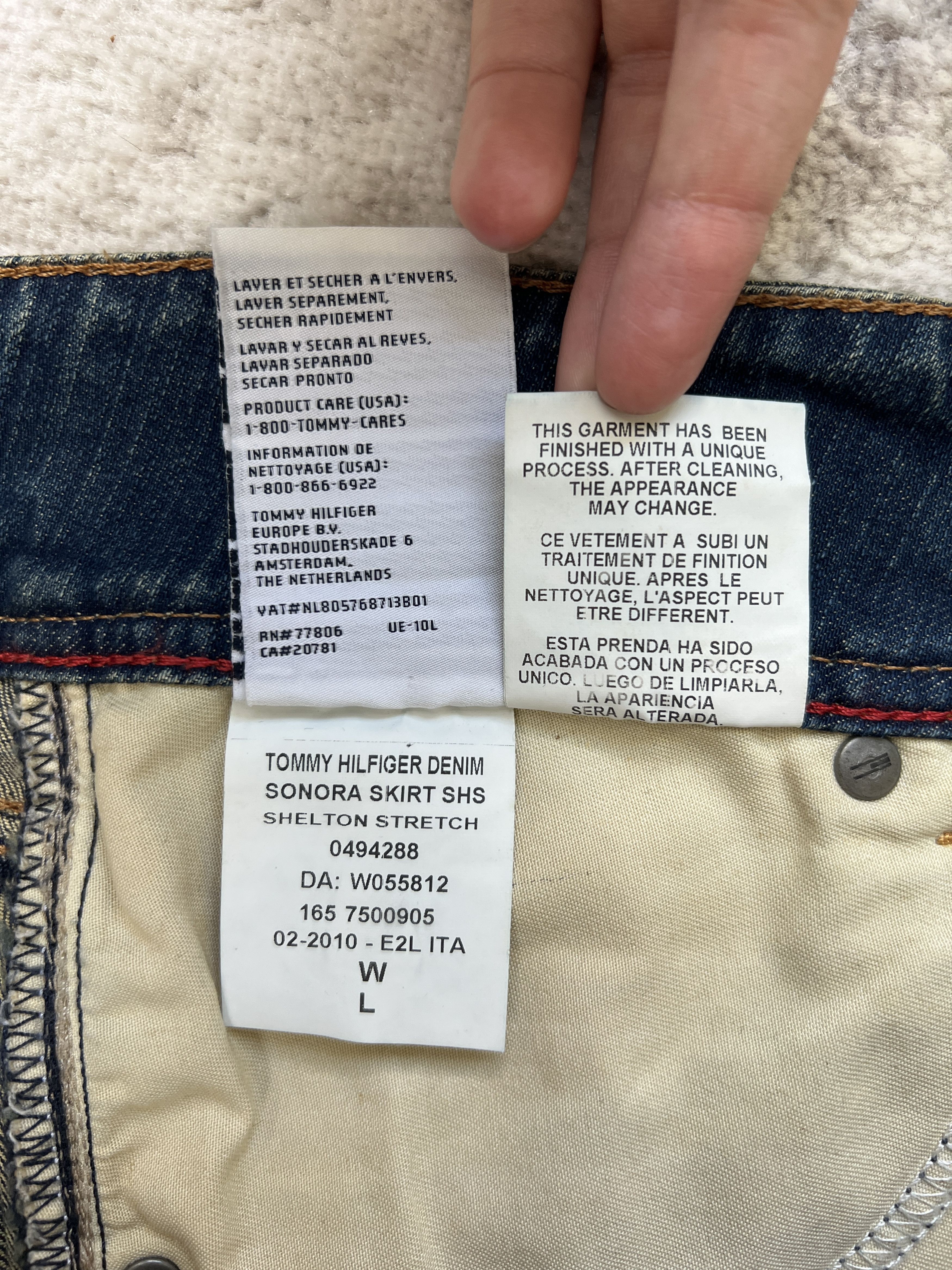 Tommy Hilfiger Tommy Hilfiger Denim Y2K Sonora Skirt SHS Shelton Stretch Size 34" / US 12 / IT 48 - 15 Thumbnail