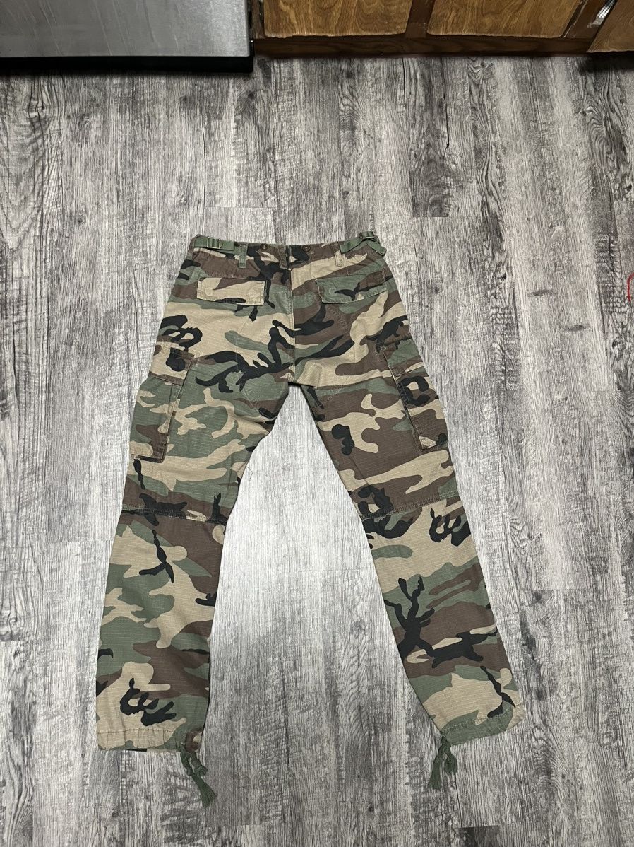 MNML Mnml Camo Cargo Pants size 31 Size US 31 - 3 Thumbnail