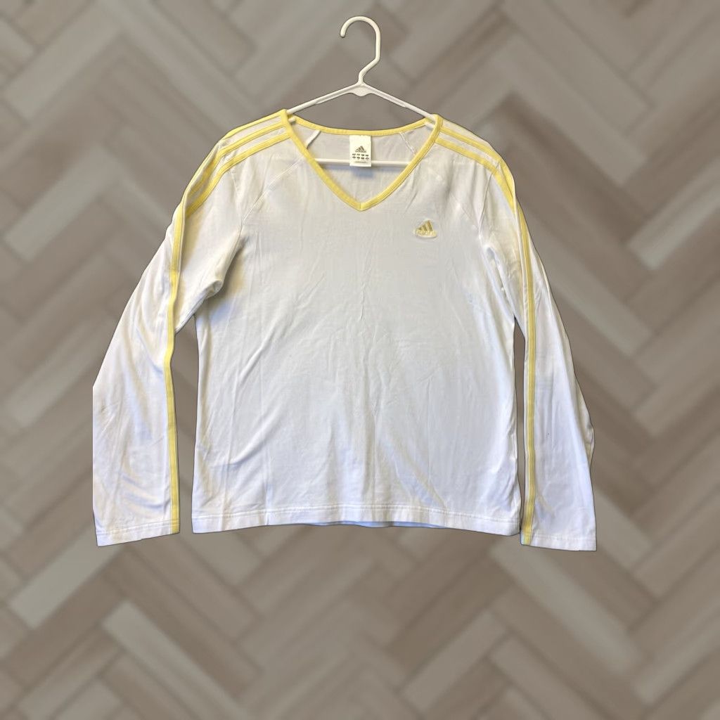 Adidas VINTAGE adidas Women's T-Shirt Long Sleeve V-Neck Cotton Size M White Activewear Size M / US 6-8 / IT 42-44 - 1 Thumbnail