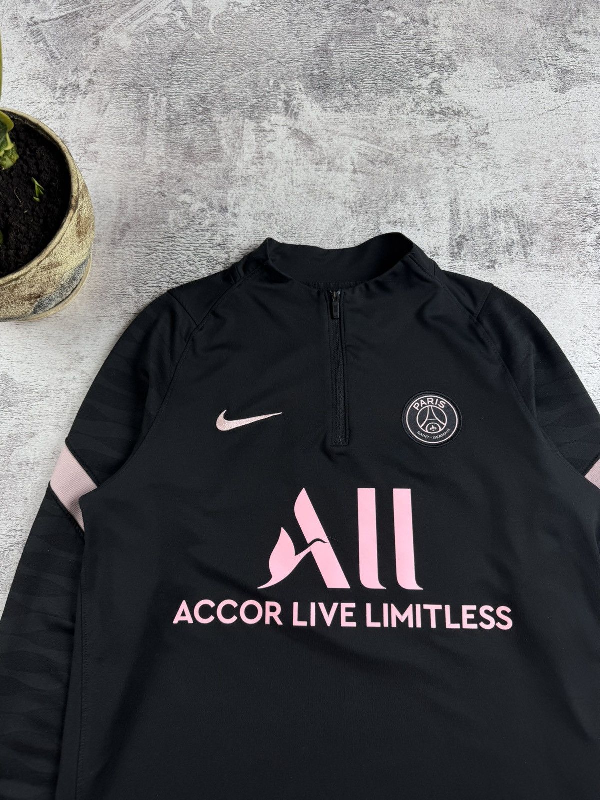 Nike MEN'S FC PARIS SAINT GERMAIN 2021/2022 PSG FOOTBALL SHIRT JERSEY SIZE XL Size US M / EU 48-50 / 2 - 6 Thumbnail