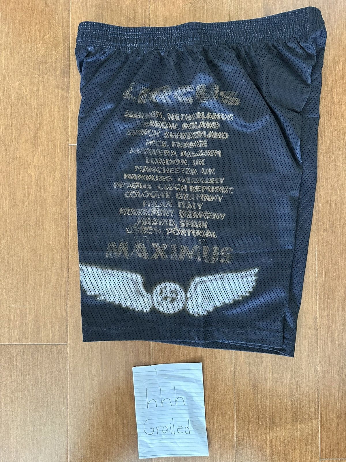 Travis Scott SIZE M UTOPIA TOUR SWEATPANTS TRAVIS SCOTT Size US 31 - 3 Thumbnail