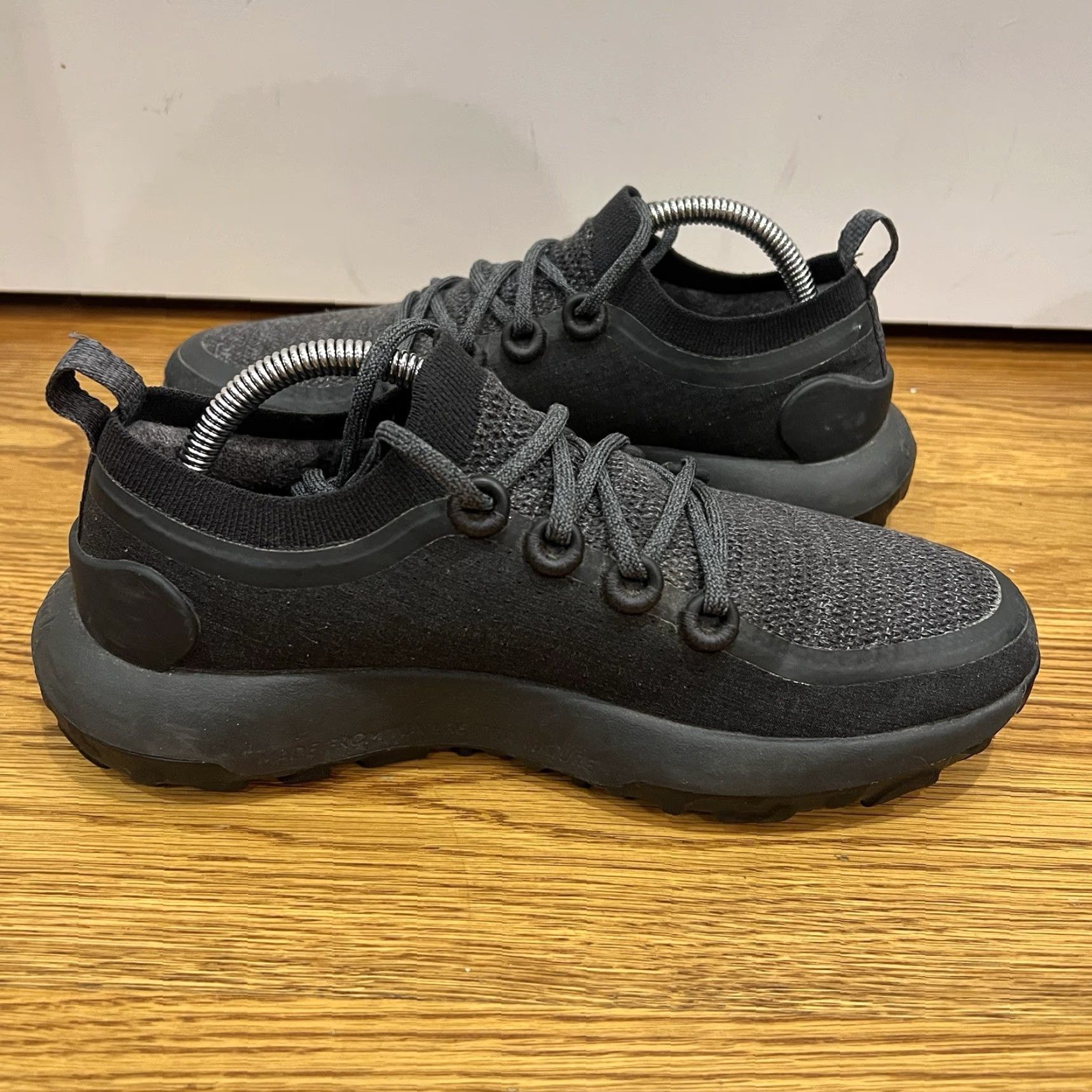 Allbirds Allbirds SWT Sneaker Women Black Lace Up Trail Hiking Contagrip Rubber 9.5 2023 Size US 9.5 / IT 39.5 - 7 Thumbnail