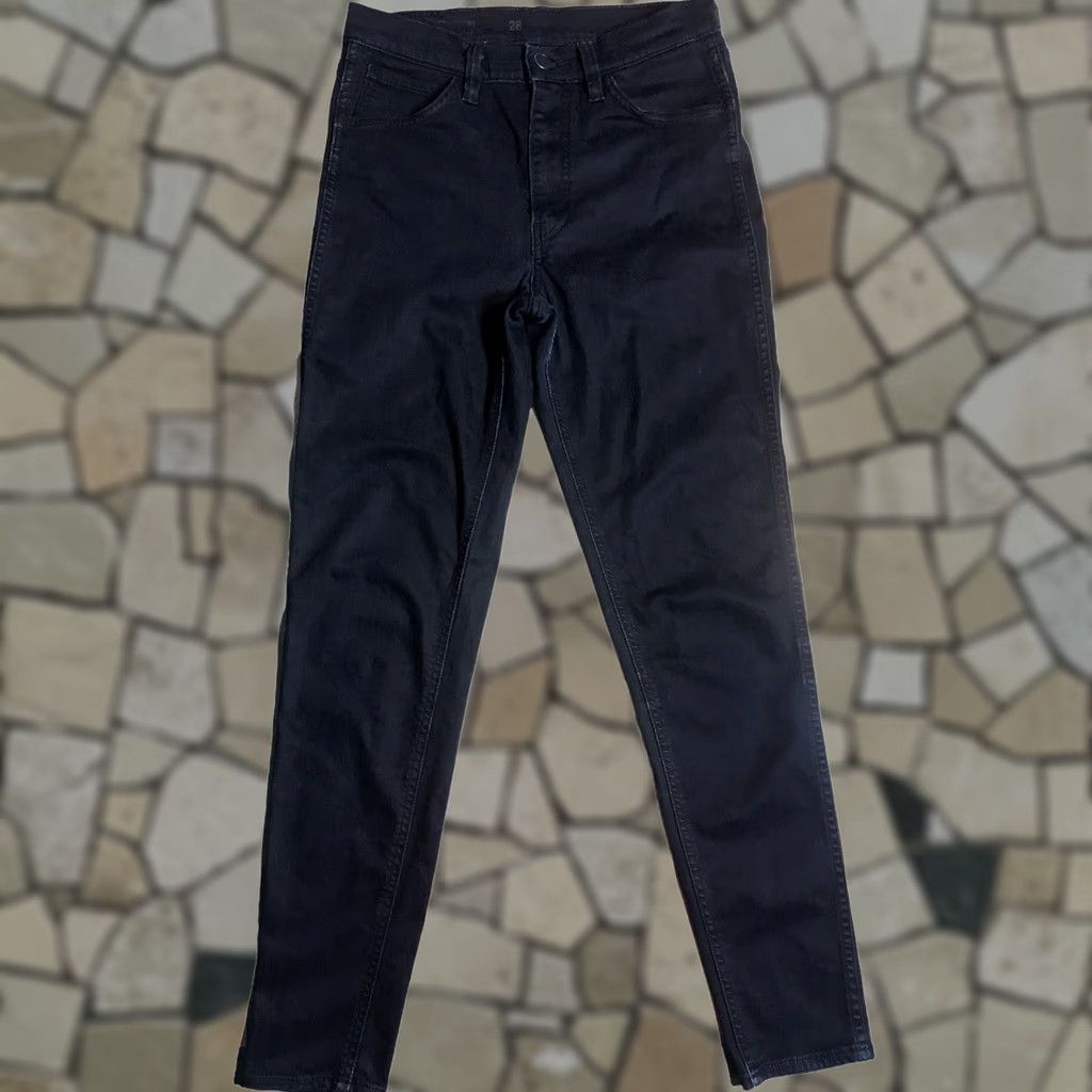Levi's Levi's Jeans Womens 28x28 Black Skinny Stretch High Rise LINE 8 22774 Inseam 28in Slim 5-Pocket Denim Size 28" / US 6 / IT 42 - 1 Thumbnail