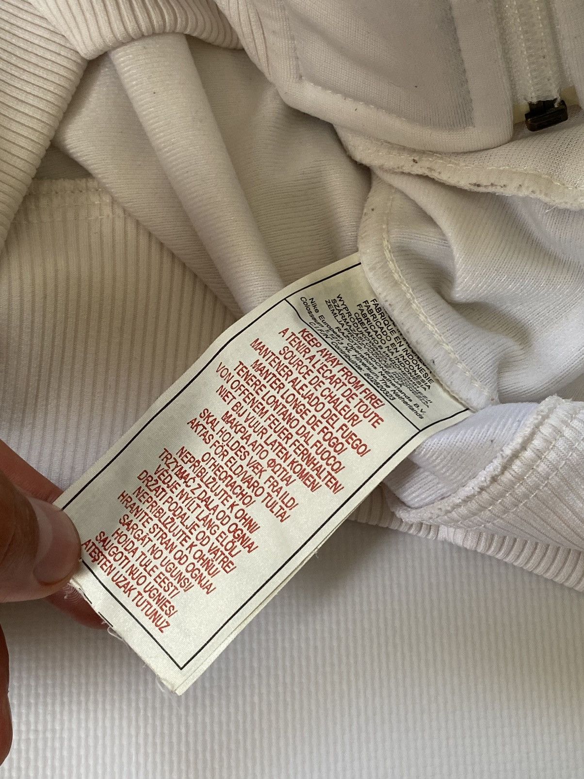 Nike Nike Vintage Zip up BOG LOGO ON THE BACK NIKE AIR Size US L / EU 52-54 / 3 - 9 Thumbnail