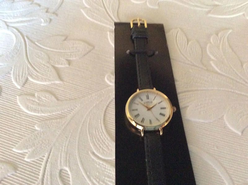 Designer Limit ladies white dial black leather strap watch Size ONE SIZE - 3 Thumbnail