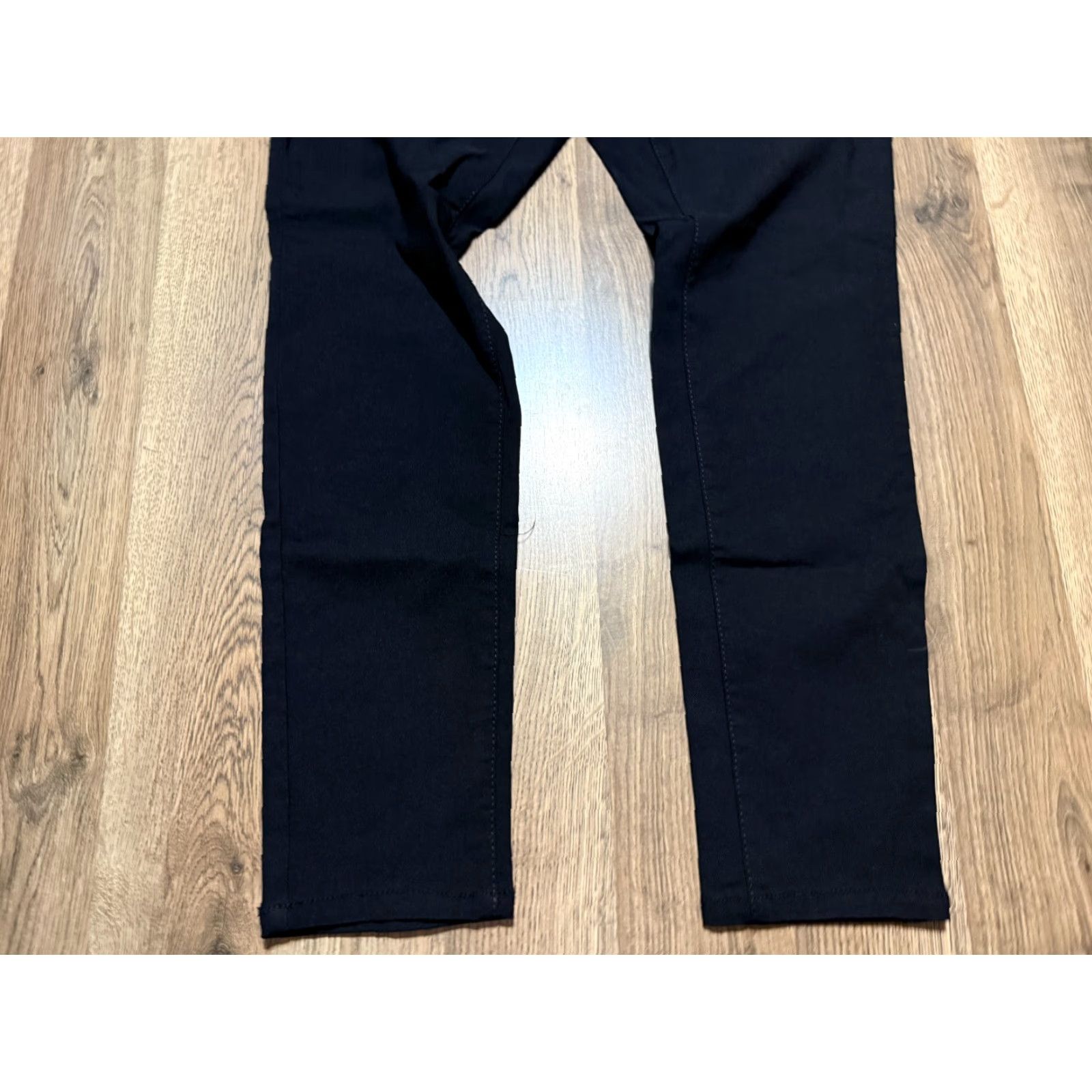 Vintage Hyrid & Company Jeans Women's 2X Black Denim Skinny Mid Rise 5-Pocket Stretch Regular Jeans Mens Womens Girls Size 40" / US 18 - 2 Thumbnail