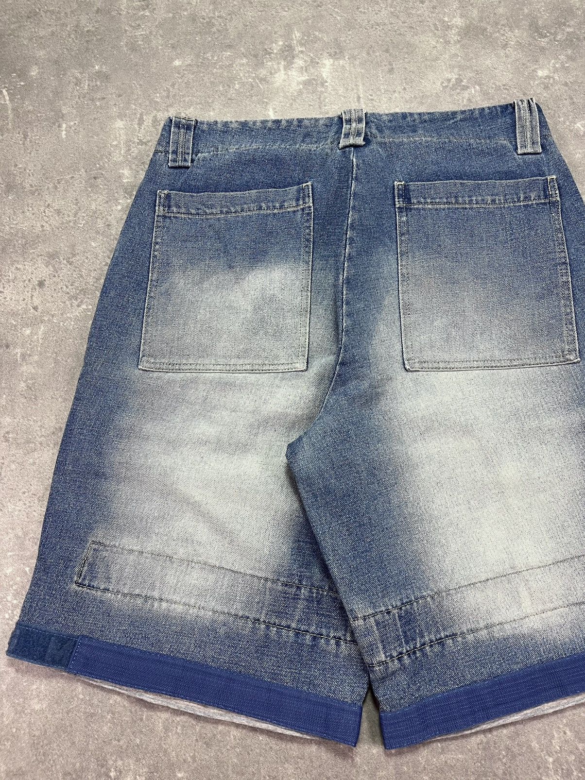 Marithe + Francois Girbaud Marithe + Francois Girbaud Baggy Straps Denim Jorts 34 Size US 34 / EU 50 - 9 Thumbnail