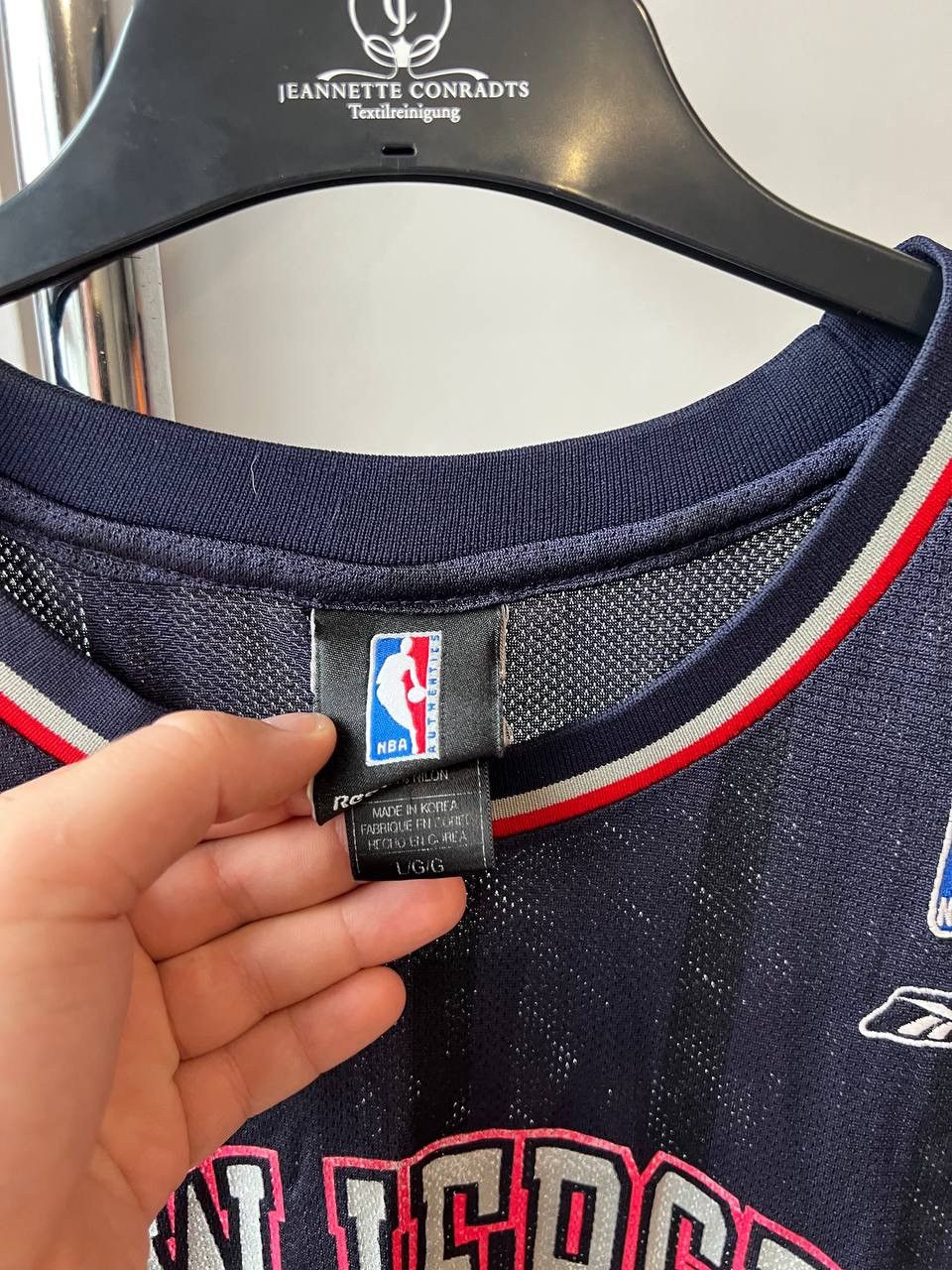 NBA VINTAGE NEW JERSEY NETS #15 CARTER REEBOK BASKETBALL JERSEY Size US L / EU 52-54 / 3 - 8 Thumbnail