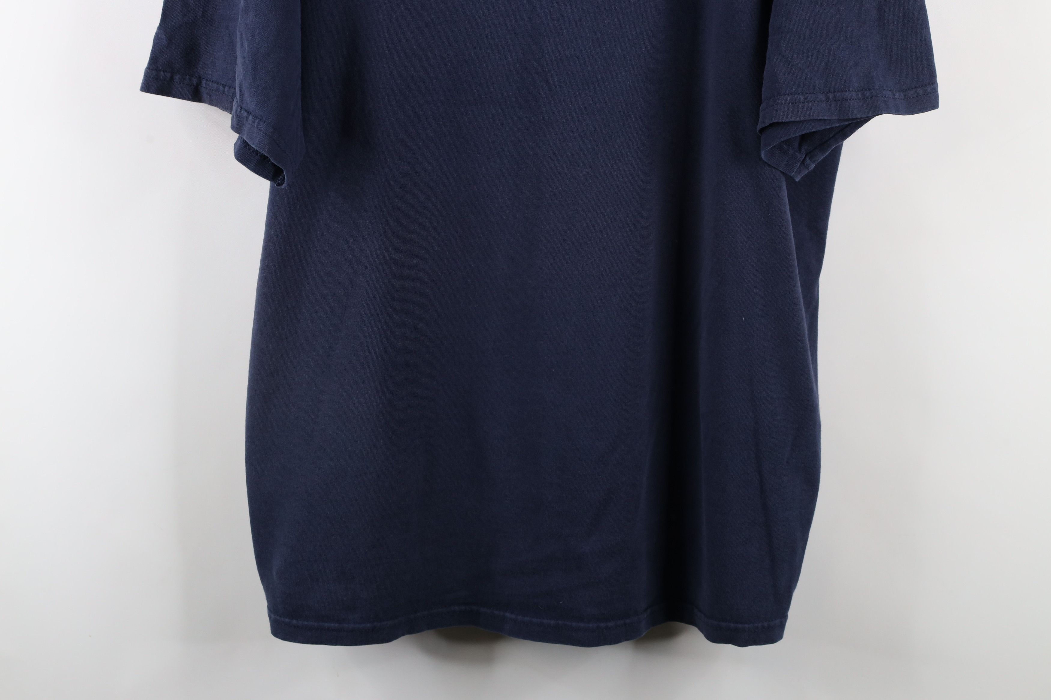 Vintage Vintage 90s Out Notre Dame University T-Shirt Blue Cotton Size US XL / EU 56 / 4 - 3 Thumbnail