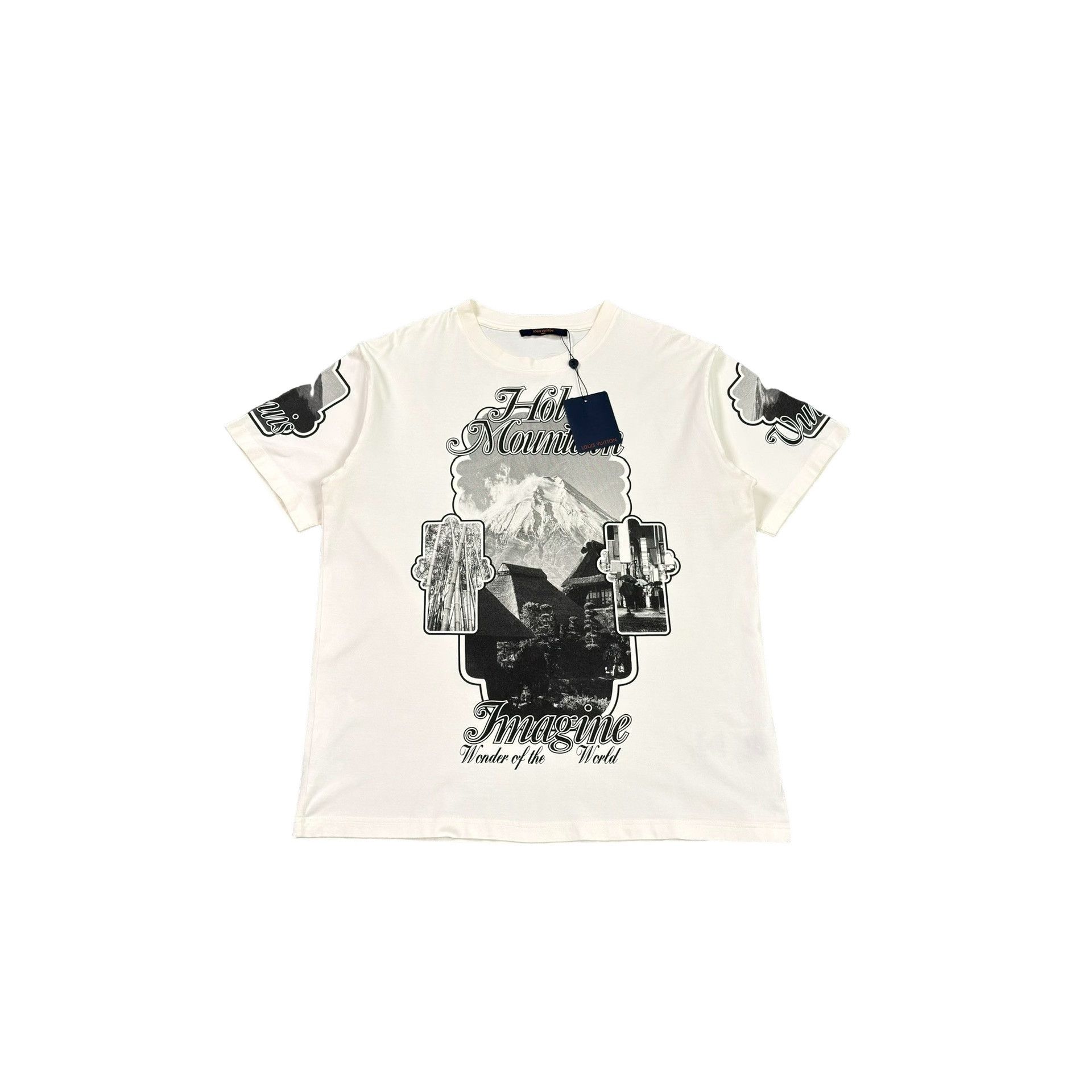 Louis Vuitton Louis Vuitton Mount Fuji Graphic T-Shirt Size XL Size US XL / EU 56 / 4 - 1 Thumbnail
