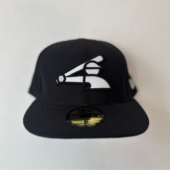 New Era Men’s Chicago White Sox New Era Black 2017 Spring Training D Size ONE SIZE - 4 Thumbnail