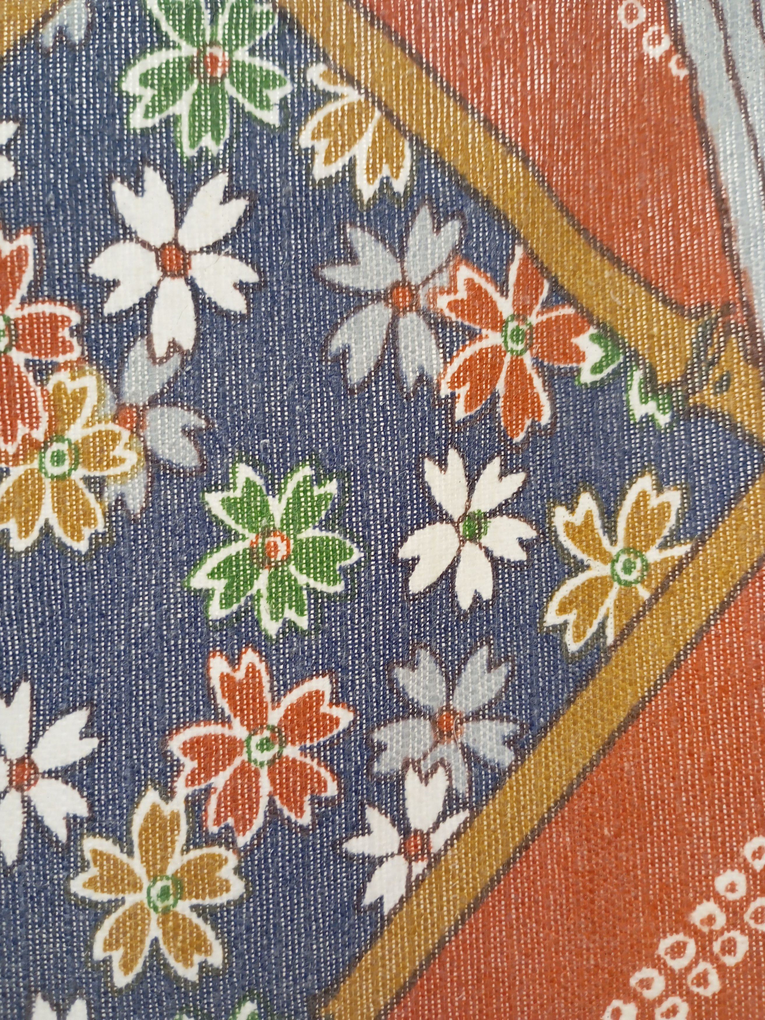 Japanese Brand Vintage japanese fabric tablecloth bed sheets made in Japan Size ONE SIZE - 3 Thumbnail