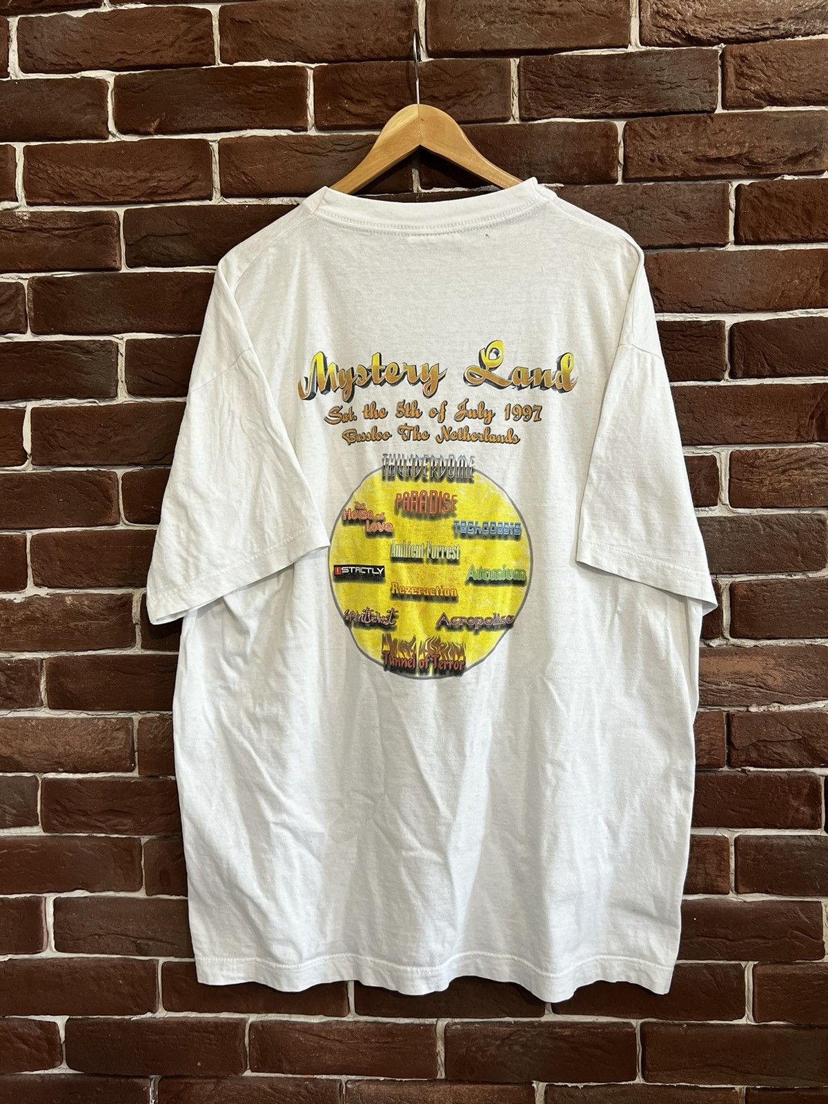 Band Tees × Thunderdome × Vintage Vintage 1997 Mysteryland Gabber Trance Thunderdome Band Tee Size US XL / EU 56 / 4 - 2 Thumbnail