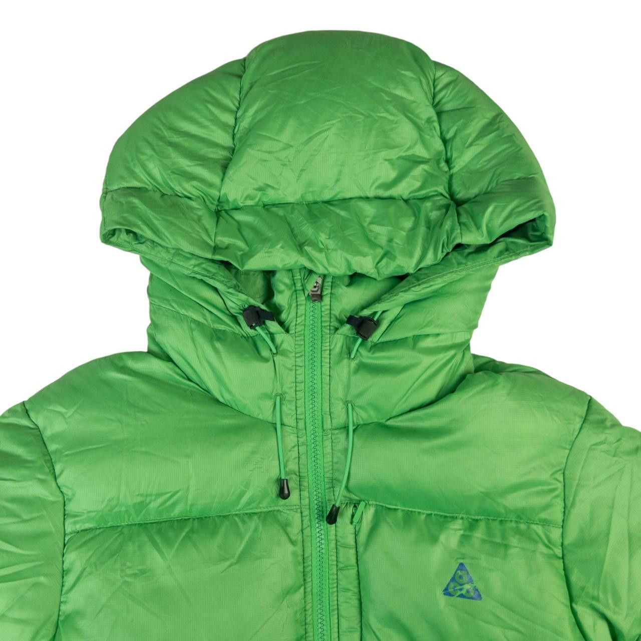 Nike ACG Vintage Nike ACG Hooded Puffer Jacket Size L Size US L / EU 52-54 / 3 - 3 Thumbnail