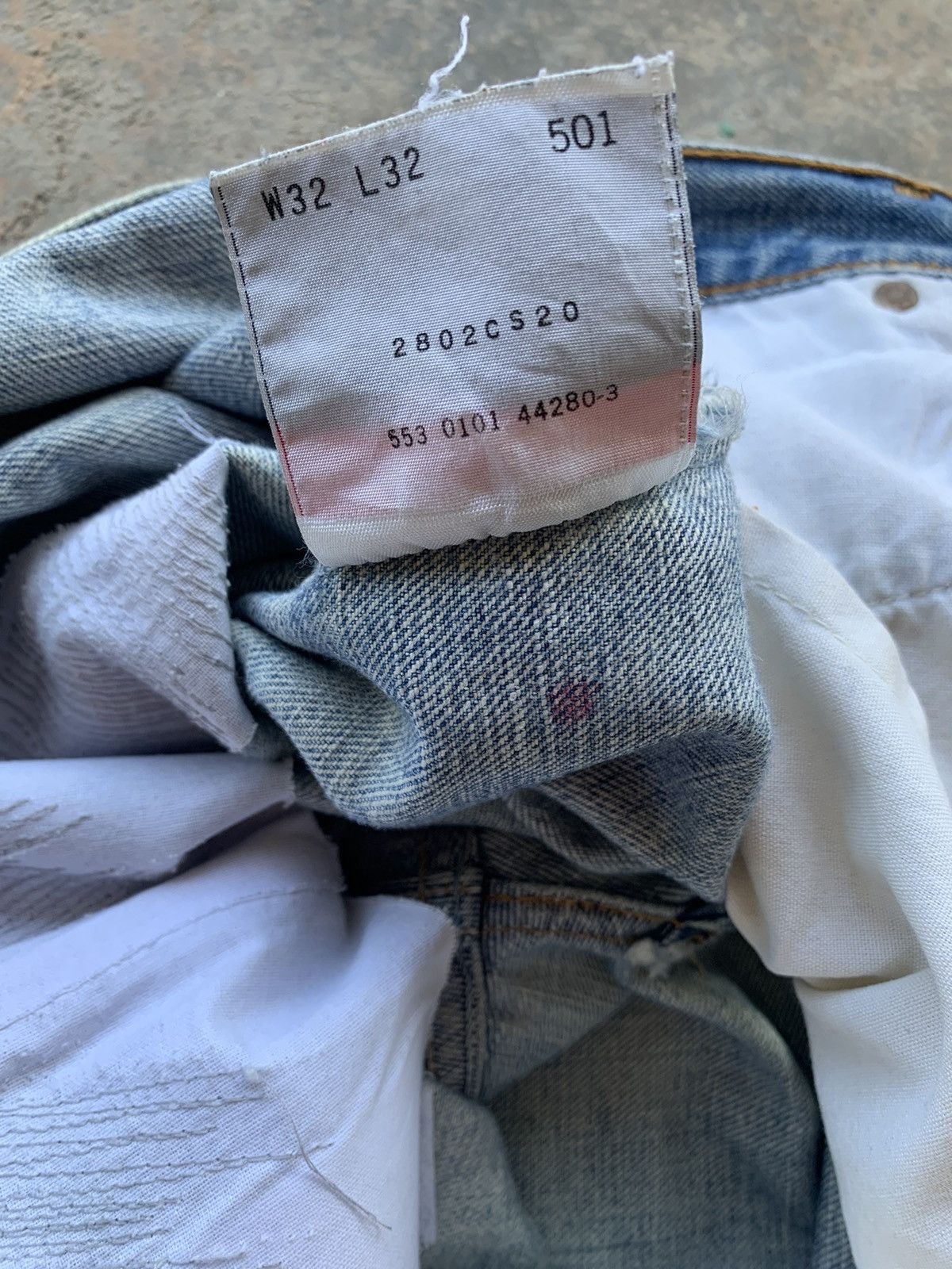 Levi's Vintage Levi’s 501 Ripped Paint Splatter jeans Size US 32 / EU 48 - 10 Thumbnail