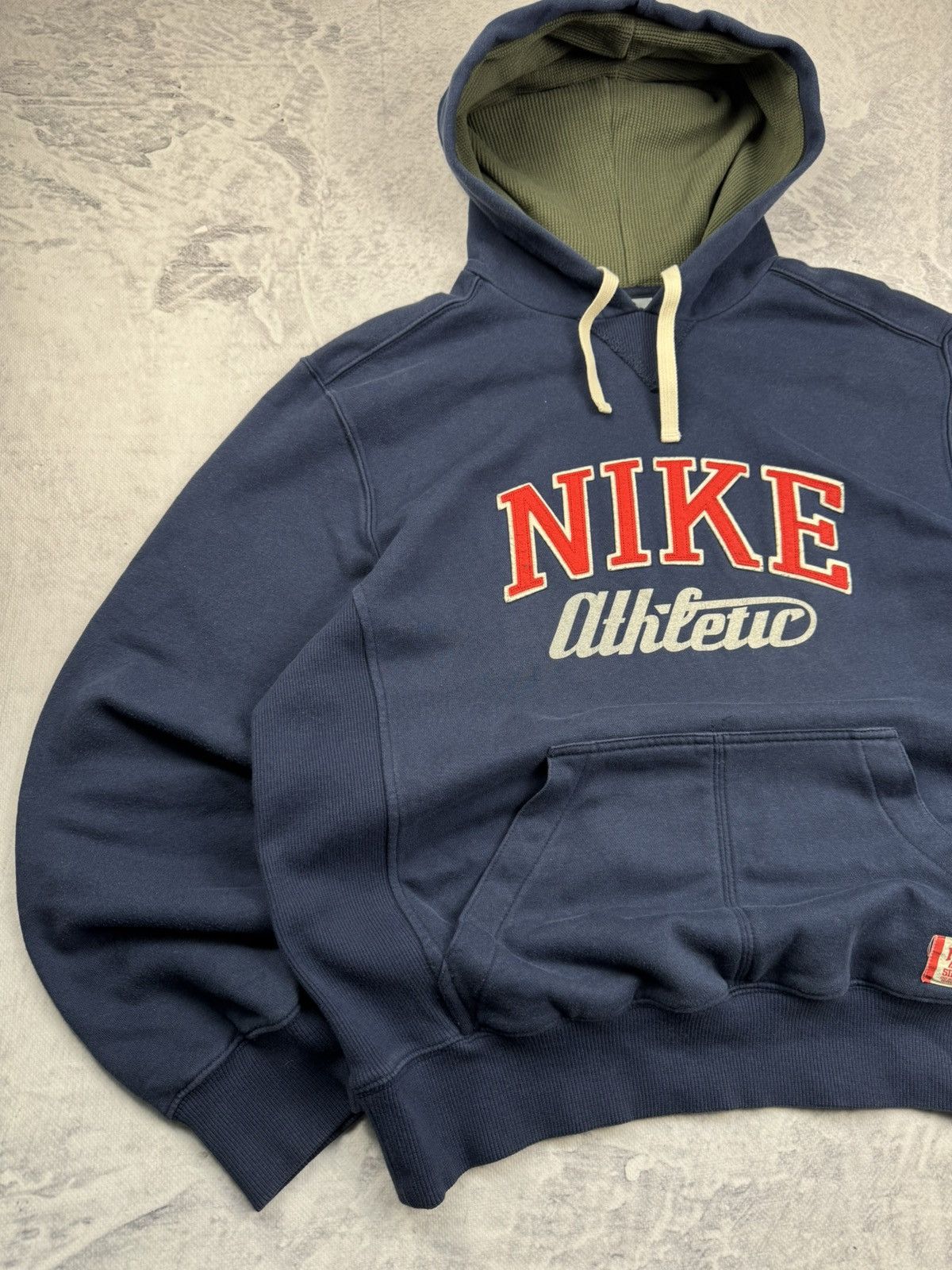 Nike × Vintage NIKE VINTAGE CENTER LOGO OVERSIZE BOXY HOODIE Size US M / EU 48-50 / 2 - 2 Thumbnail