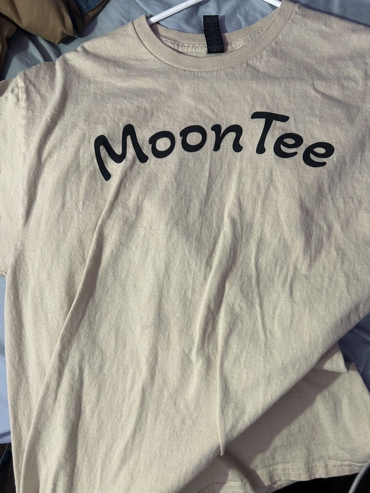 Gildan MoonTee Shirt Size US L / EU 52-54 / 3 - 1 Thumbnail