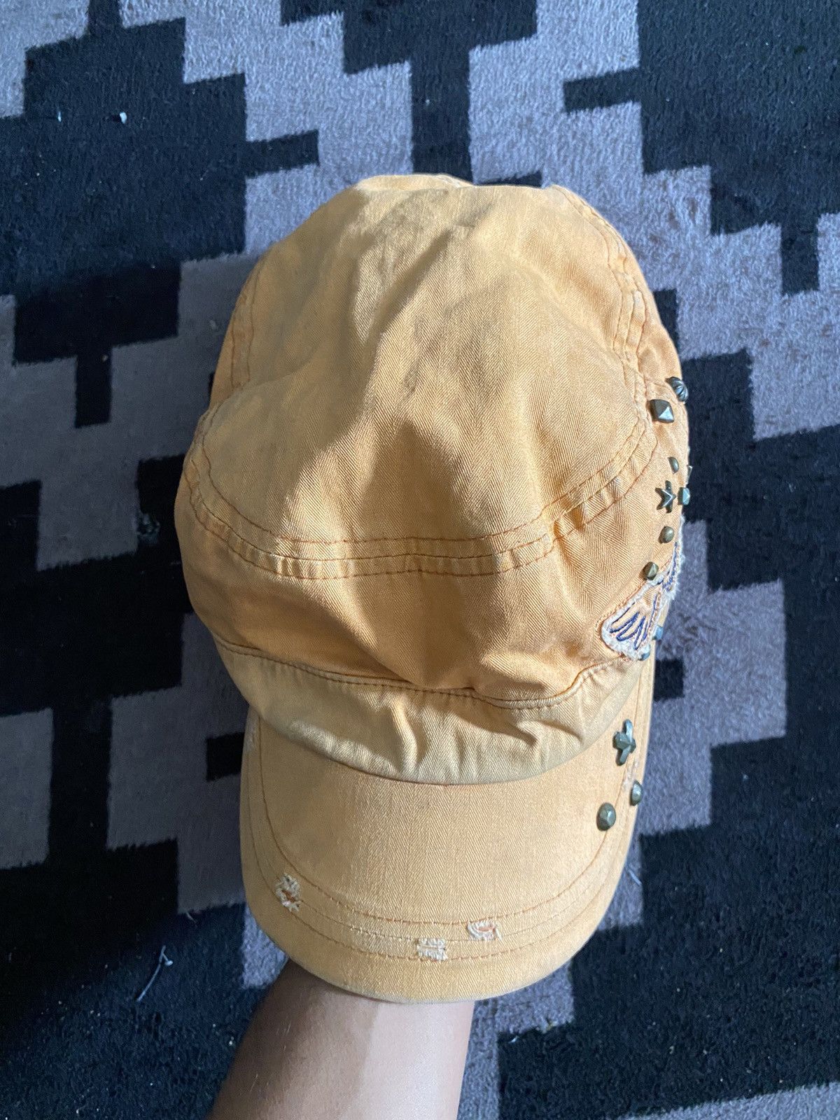 Le Grande Bleu (L.G.B.) Vintage chunglim distressed studed commando hats Size ONE SIZE - 3 Thumbnail