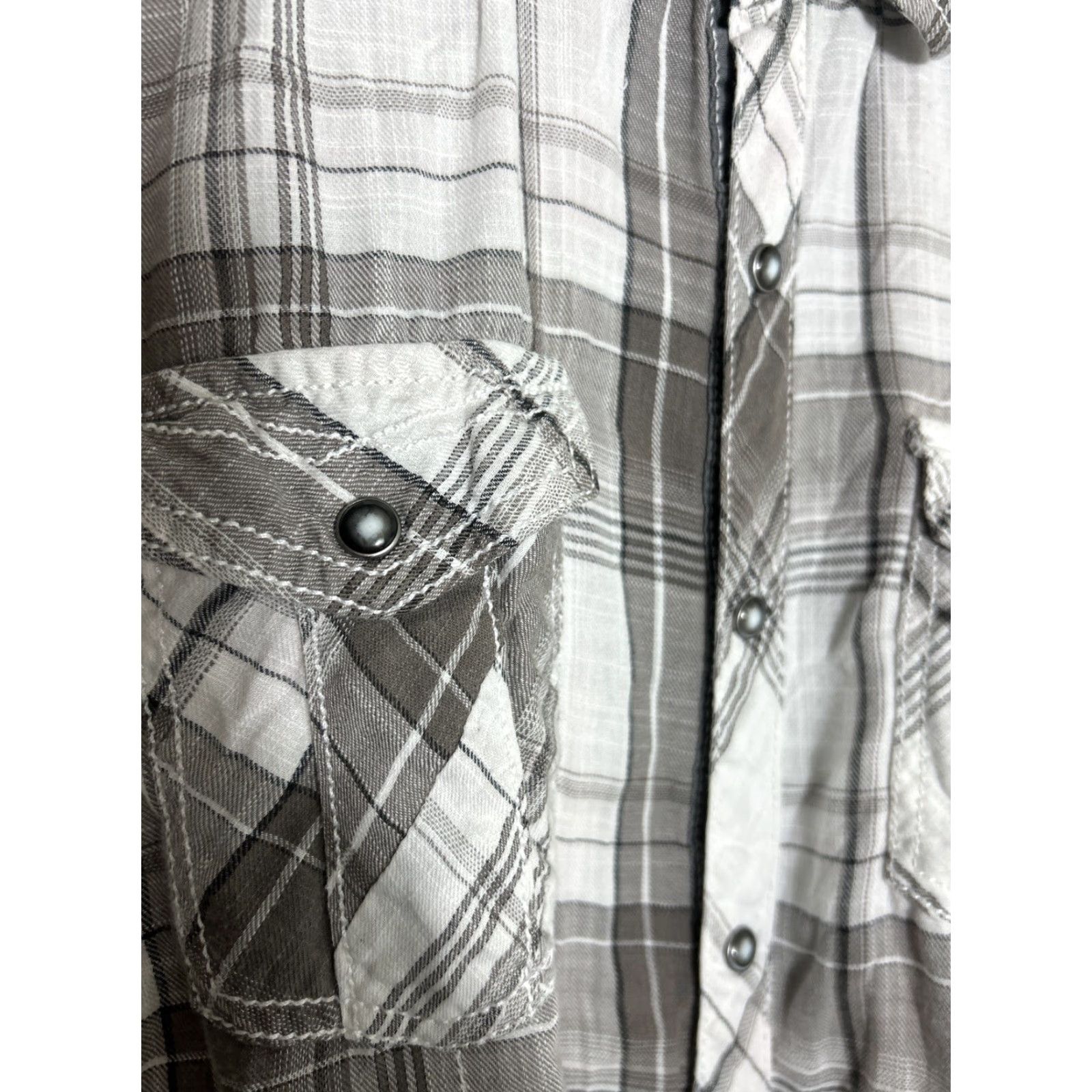 Vintage BKE Mens Long Sleeve Athletic Fit Plaid Pearl Snap Shirt Gray L Size US L / EU 52-54 / 3 - 6 Thumbnail
