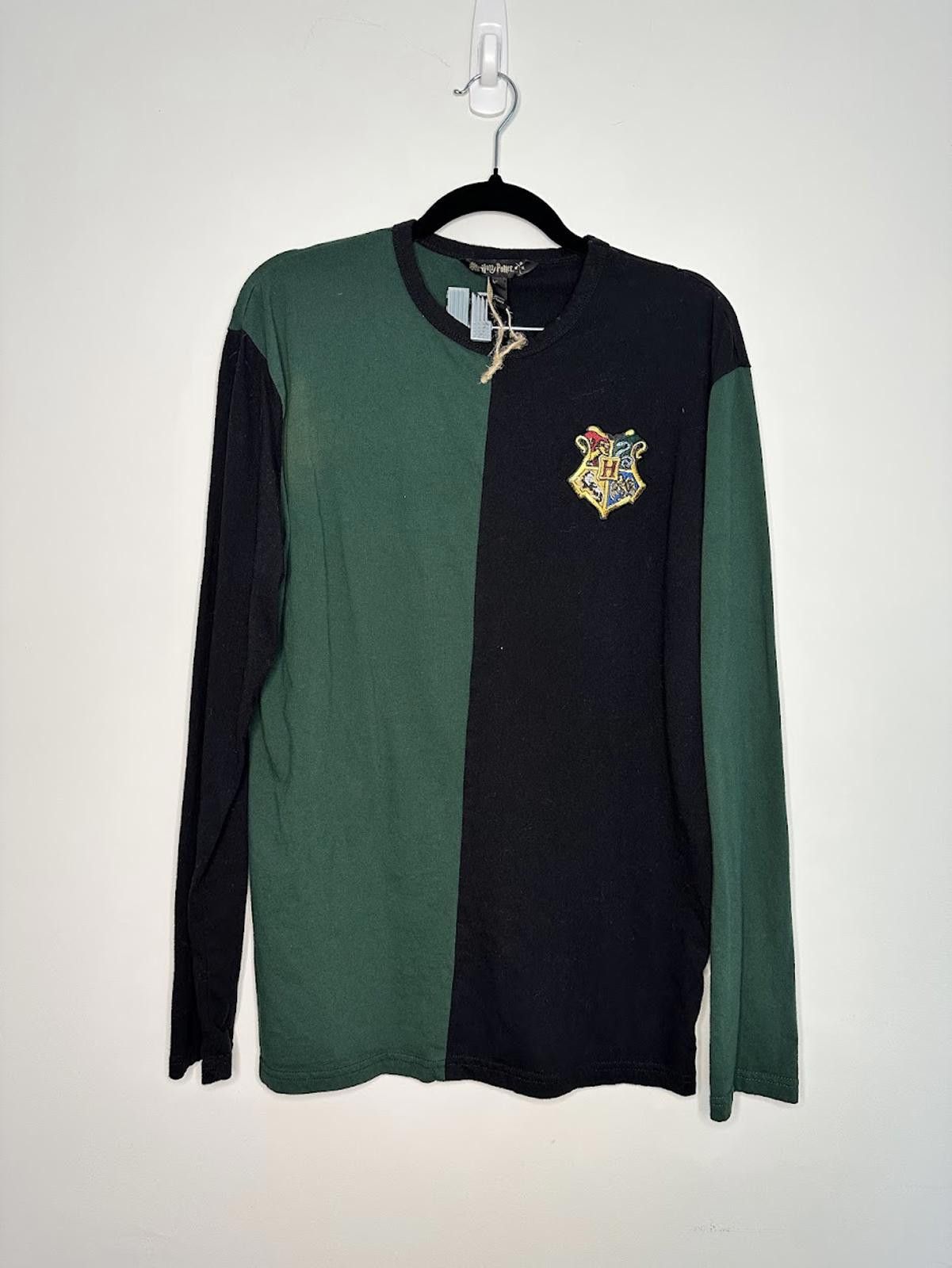 Other Cinereplicas Slytherin Triwizard Tournament T-shirt - Sz. M Size US M / EU 48-50 / 2 - 1 Thumbnail