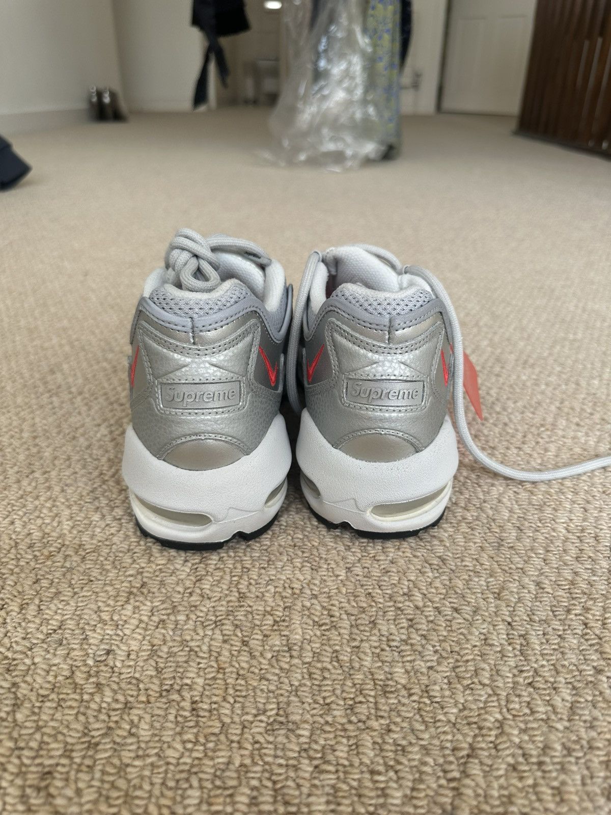 Nike × Supreme Nike Air Max 98 TL Supreme Silver – UK 7 – BNWT Size US 7 / EU 40 - 4 Thumbnail