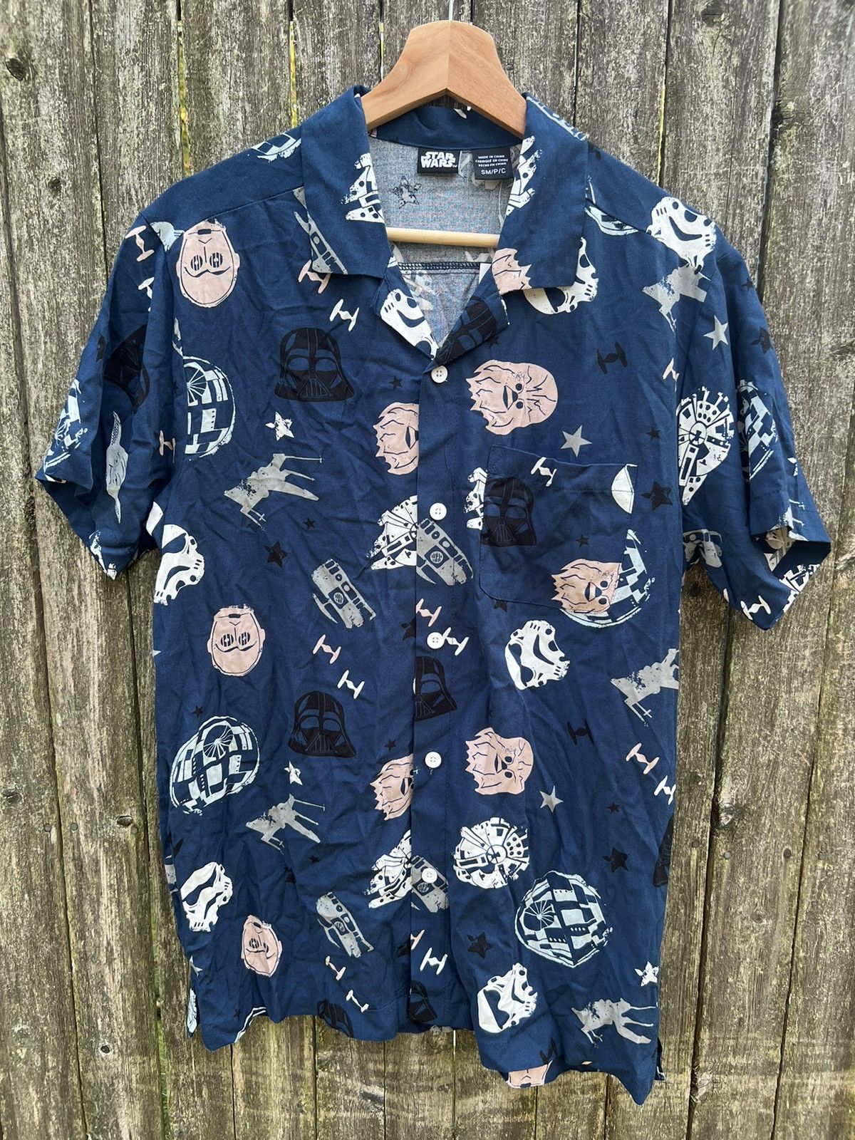 Other Star Wars Men’s Button Up Rayon Shirt S Size US S / EU 44-46 / 1 - 8 Thumbnail