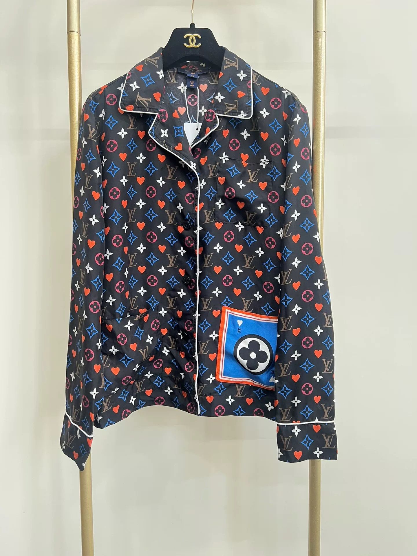 Louis Vuitton LV Monogram Silk Shirt Size 38 Size S / US 4 / IT 40 - 1 Thumbnail